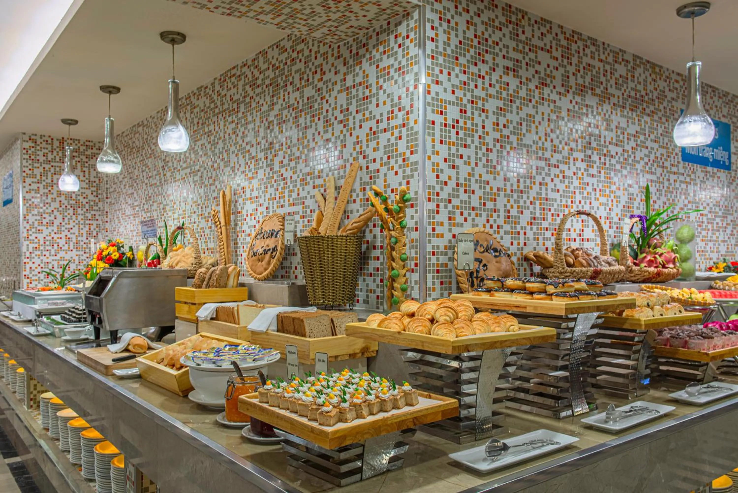 Buffet breakfast in Havana Nha Trang Hotel