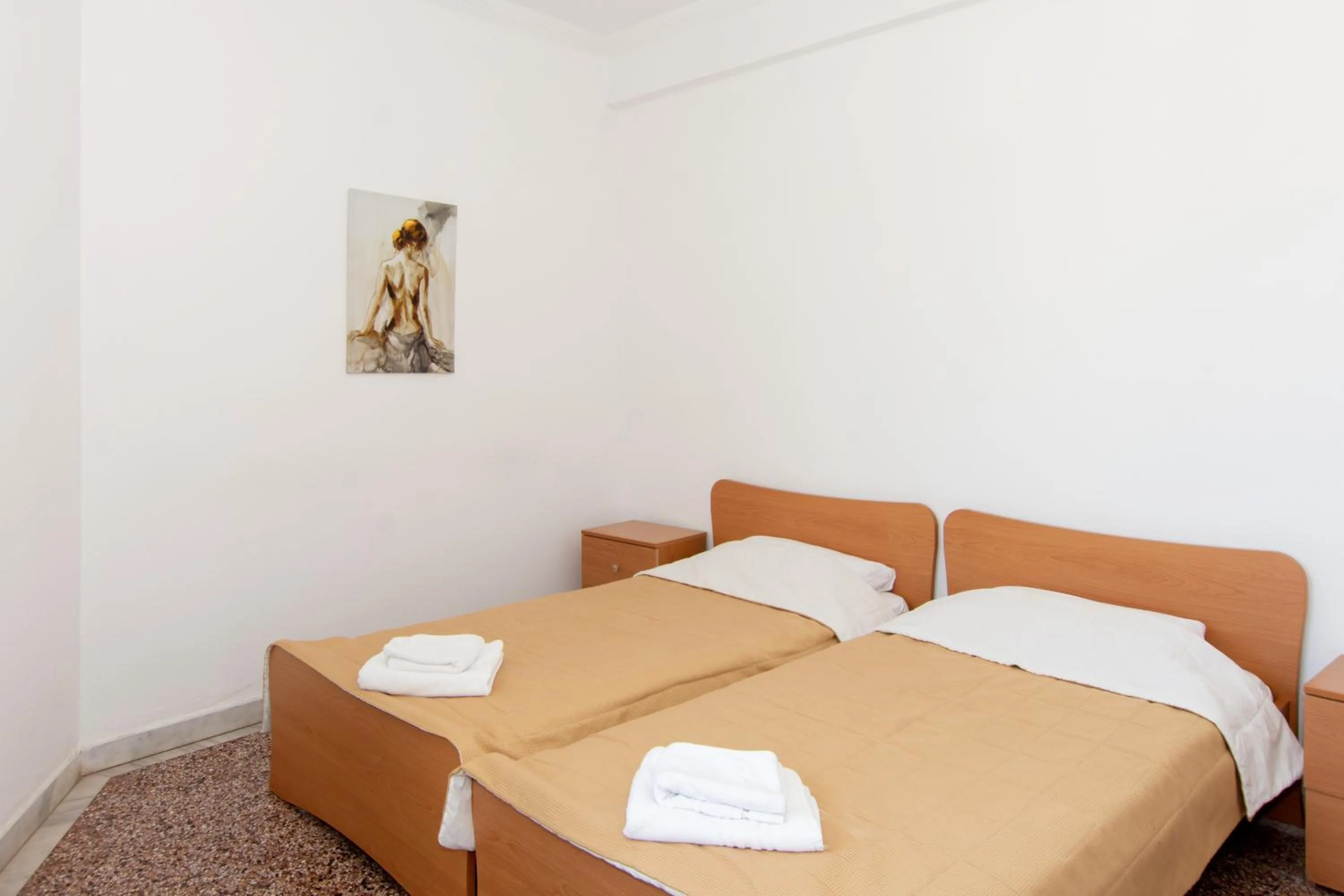 Bedroom, Bed in Karagiannis