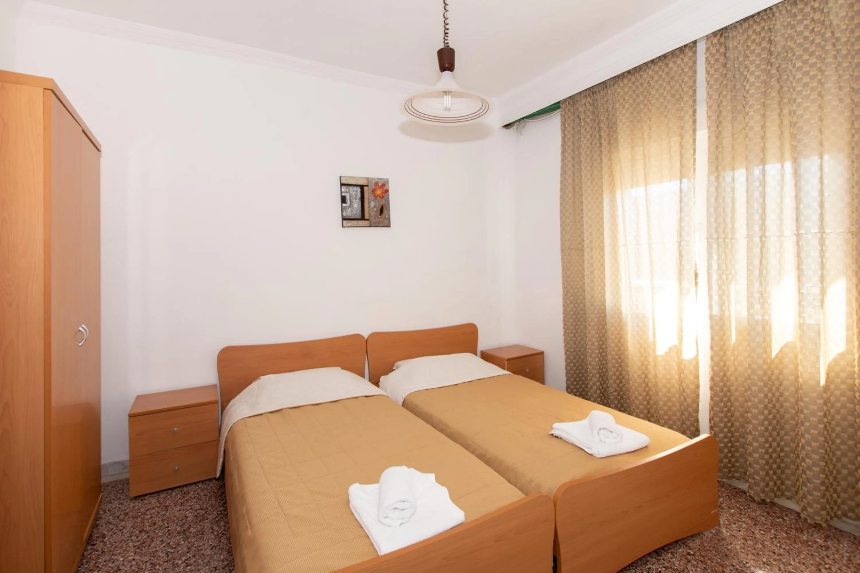 Bedroom, Bed in Karagiannis