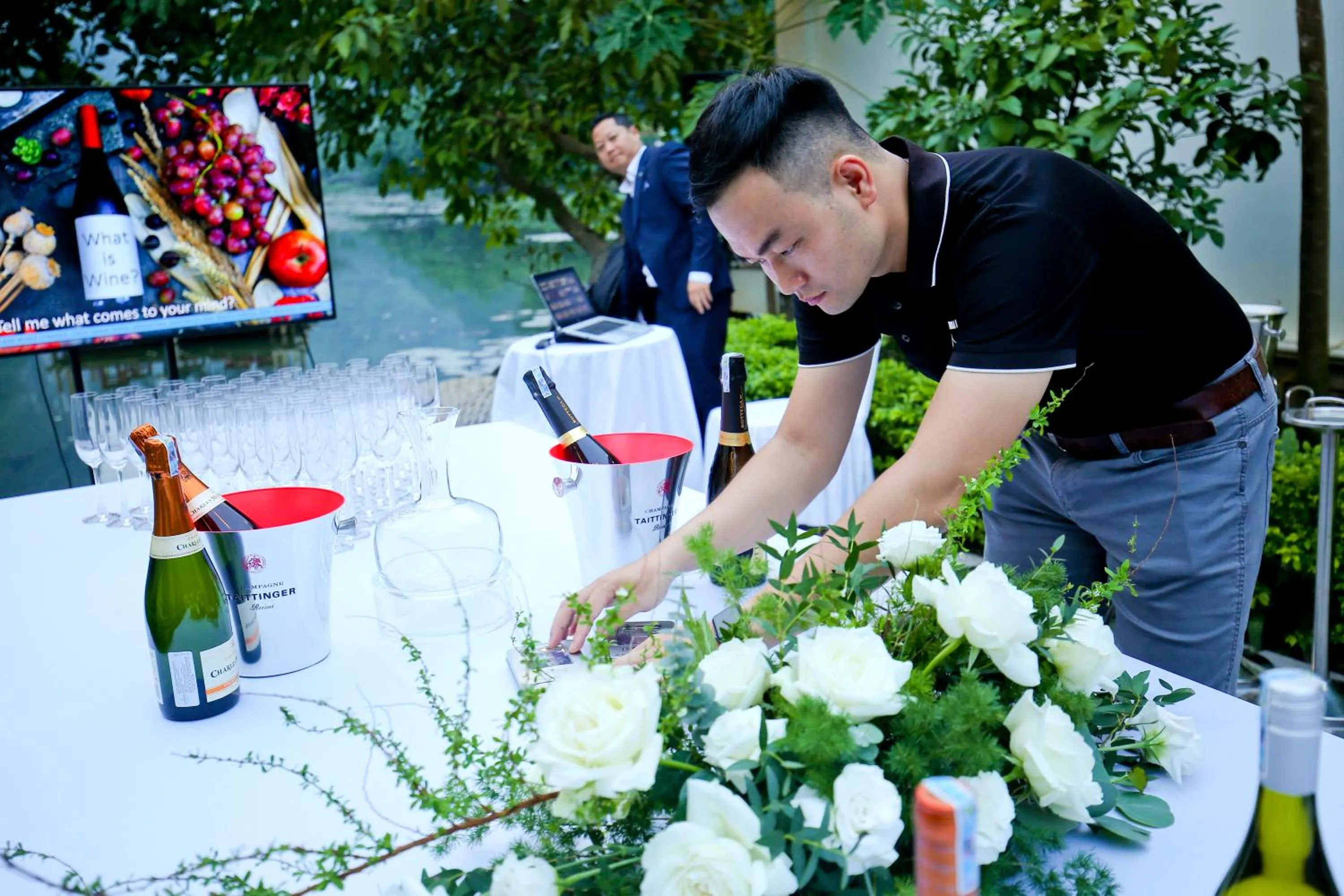 Restaurant/places to eat in Tam Coc La Montagne Resort & Spa Ninh Binh