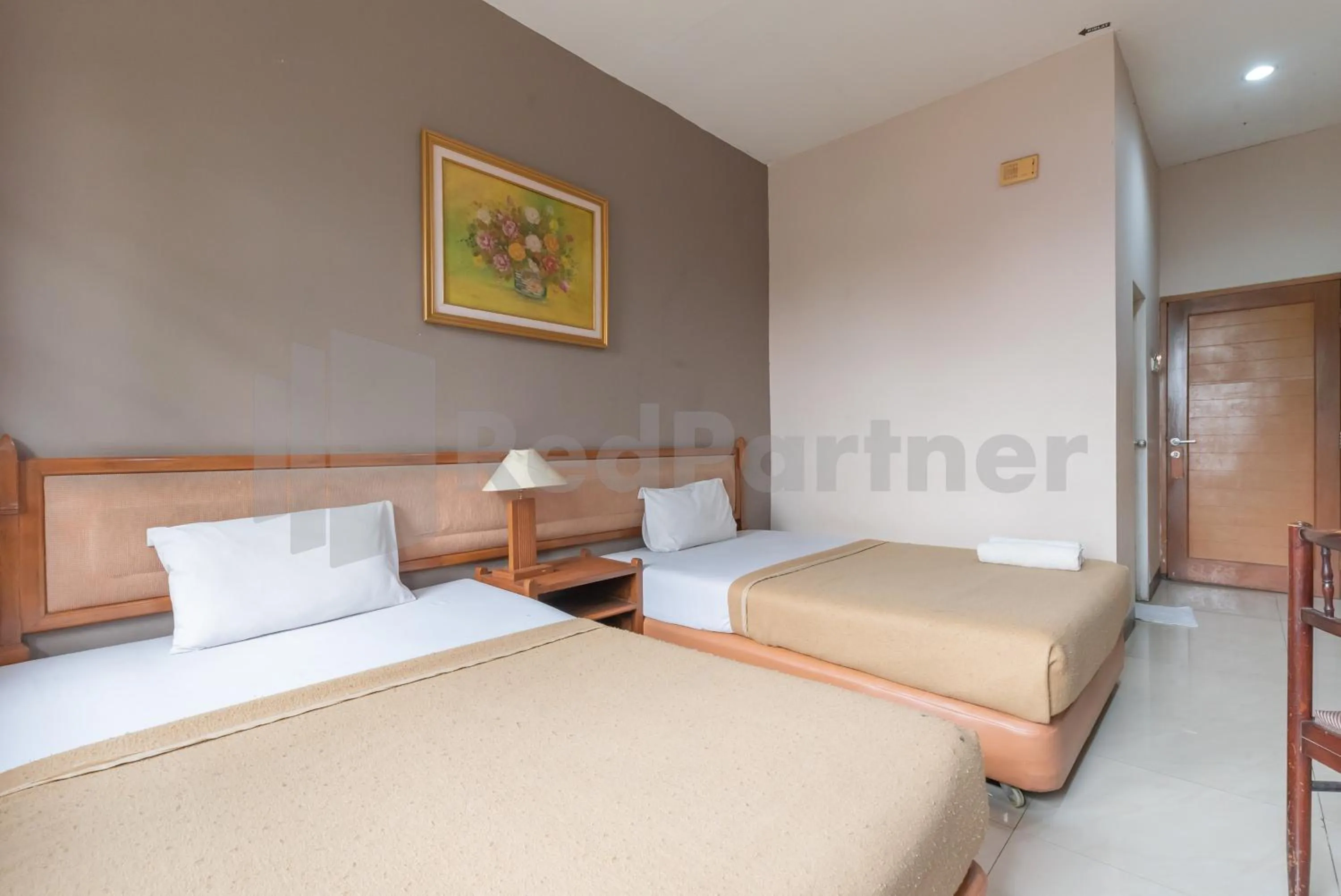 Bedroom, Bed in Hotel Wisma Dago ITB