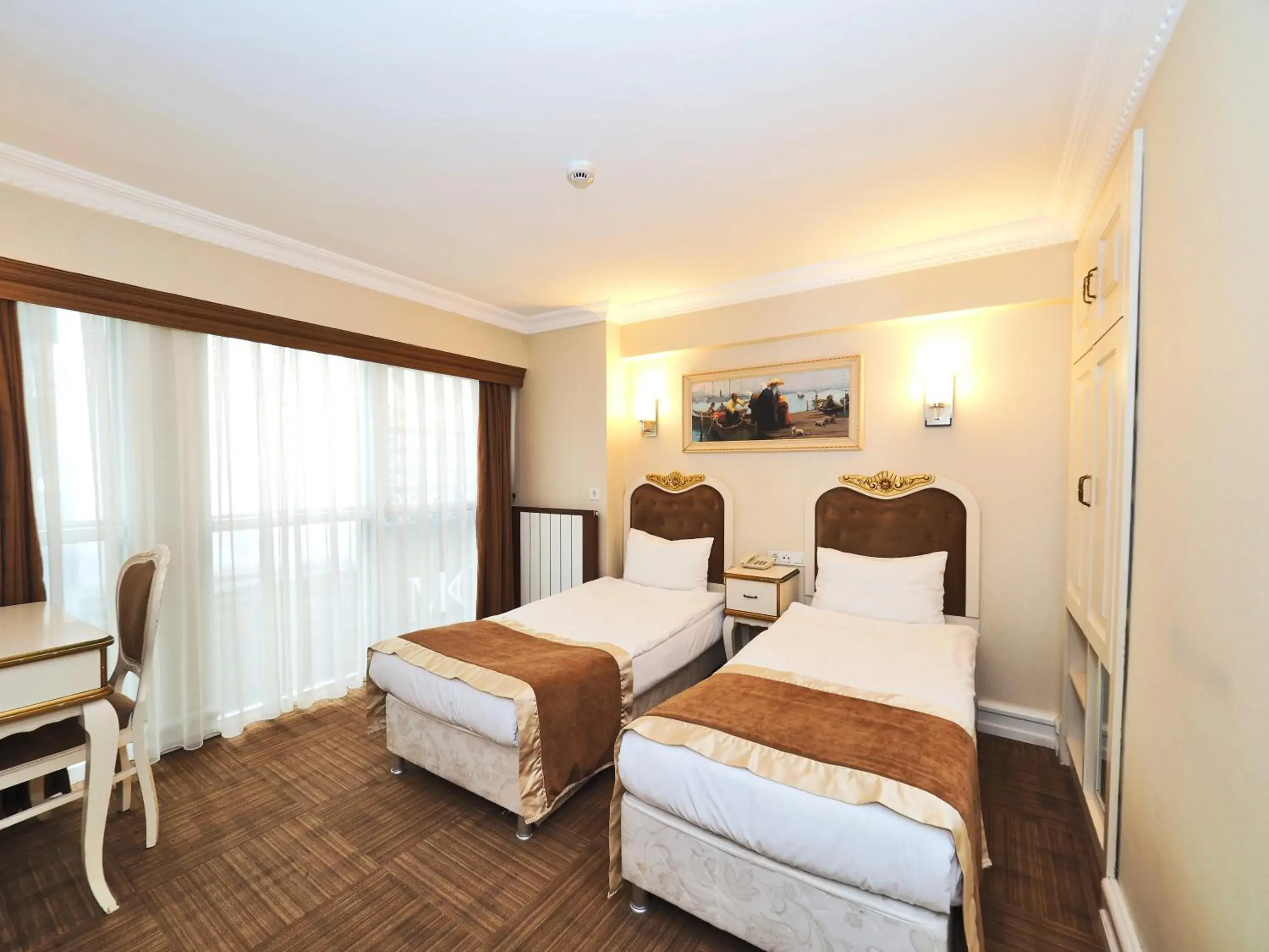 Twin Room in Elysion Hotel Twin Room in Elysion Hotel