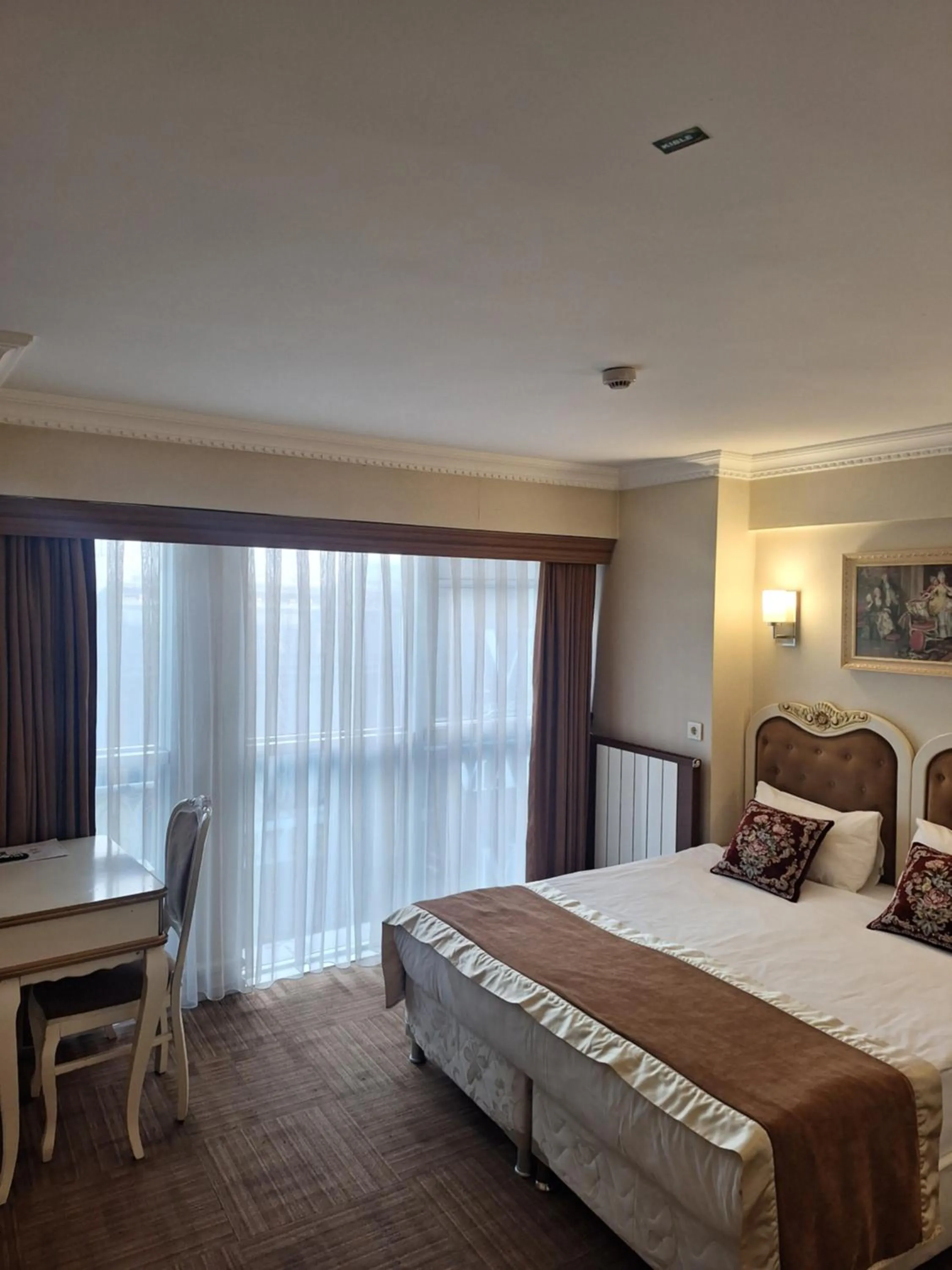 Photo of the whole room, Bed in Elysion Hotel