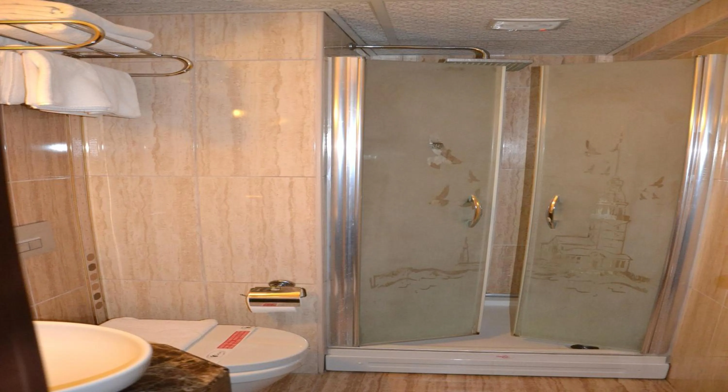 Bathroom in Elysion Hotel