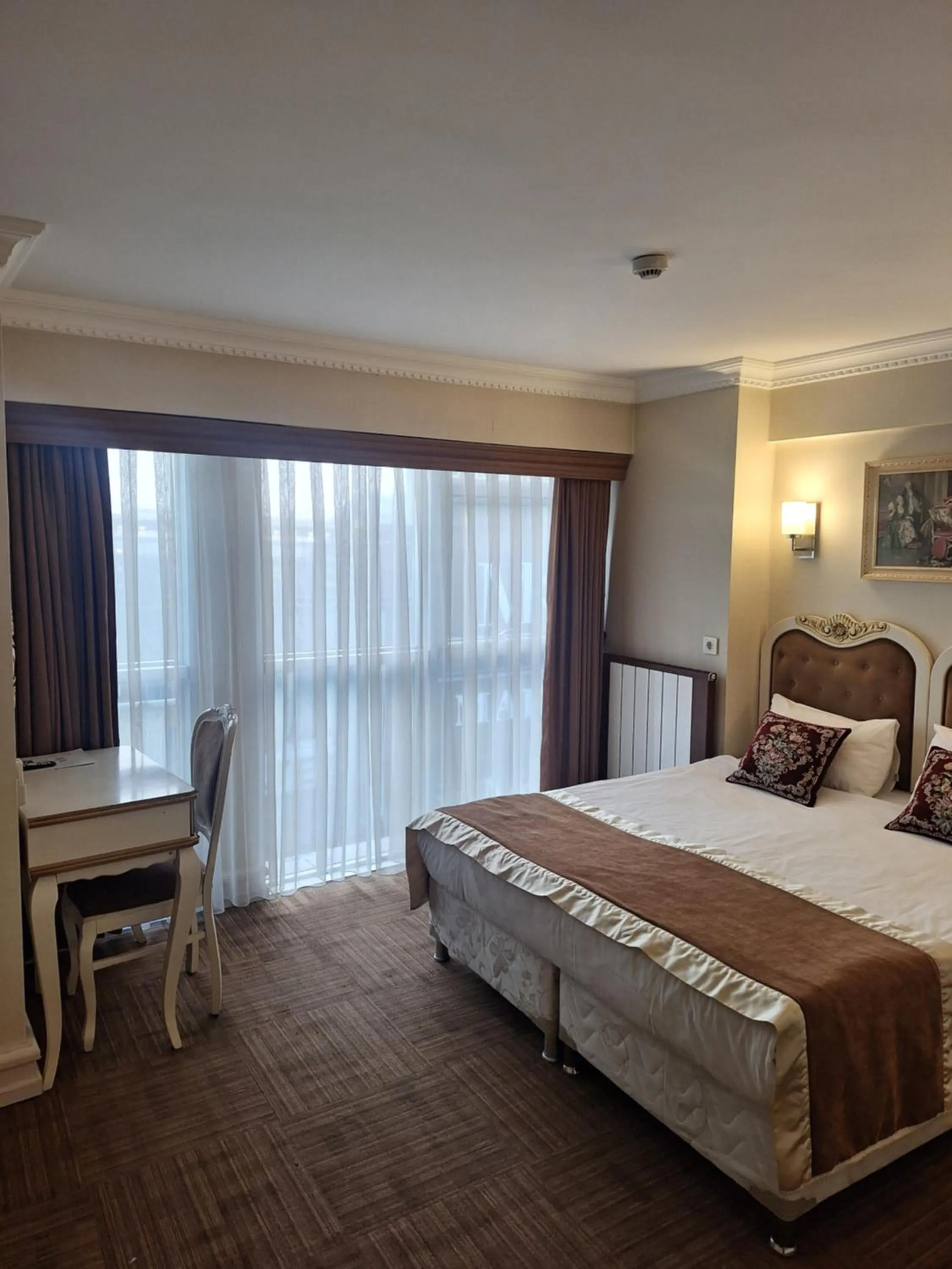 Photo of the whole room, Bed in Elysion Hotel