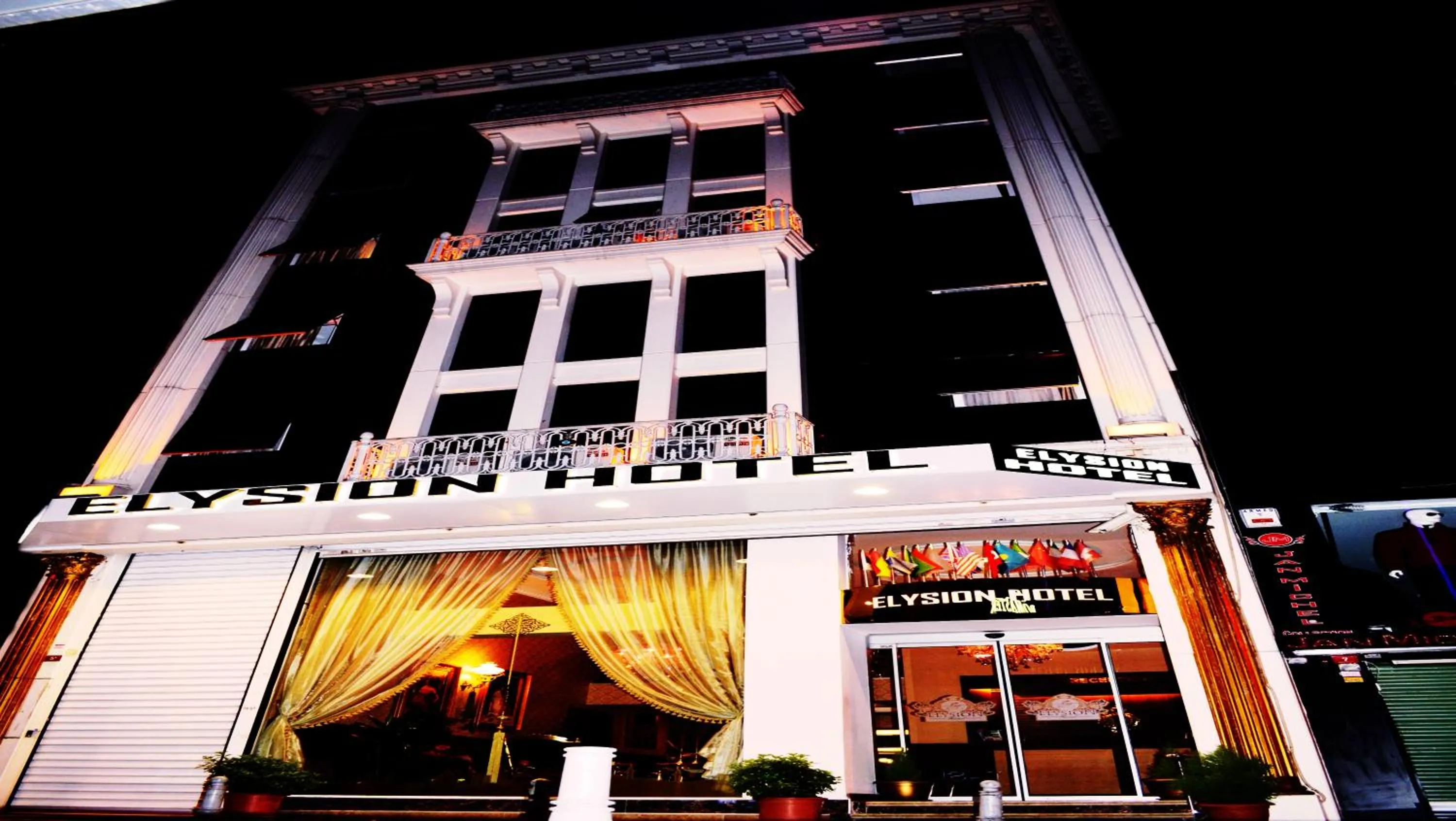 Facade/entrance in Elysion Hotel