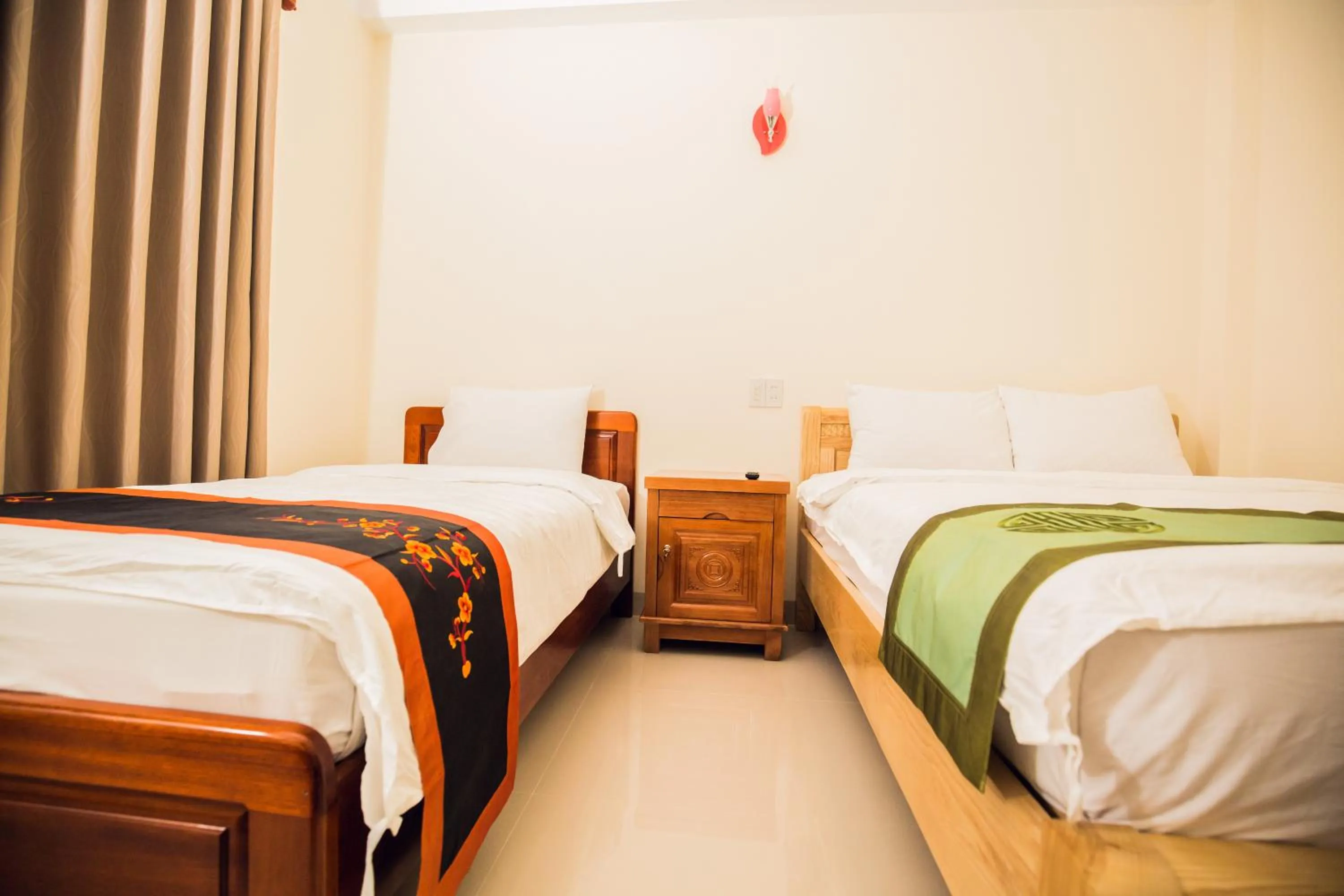 Photo of the whole room, Bed in Binh An hotel