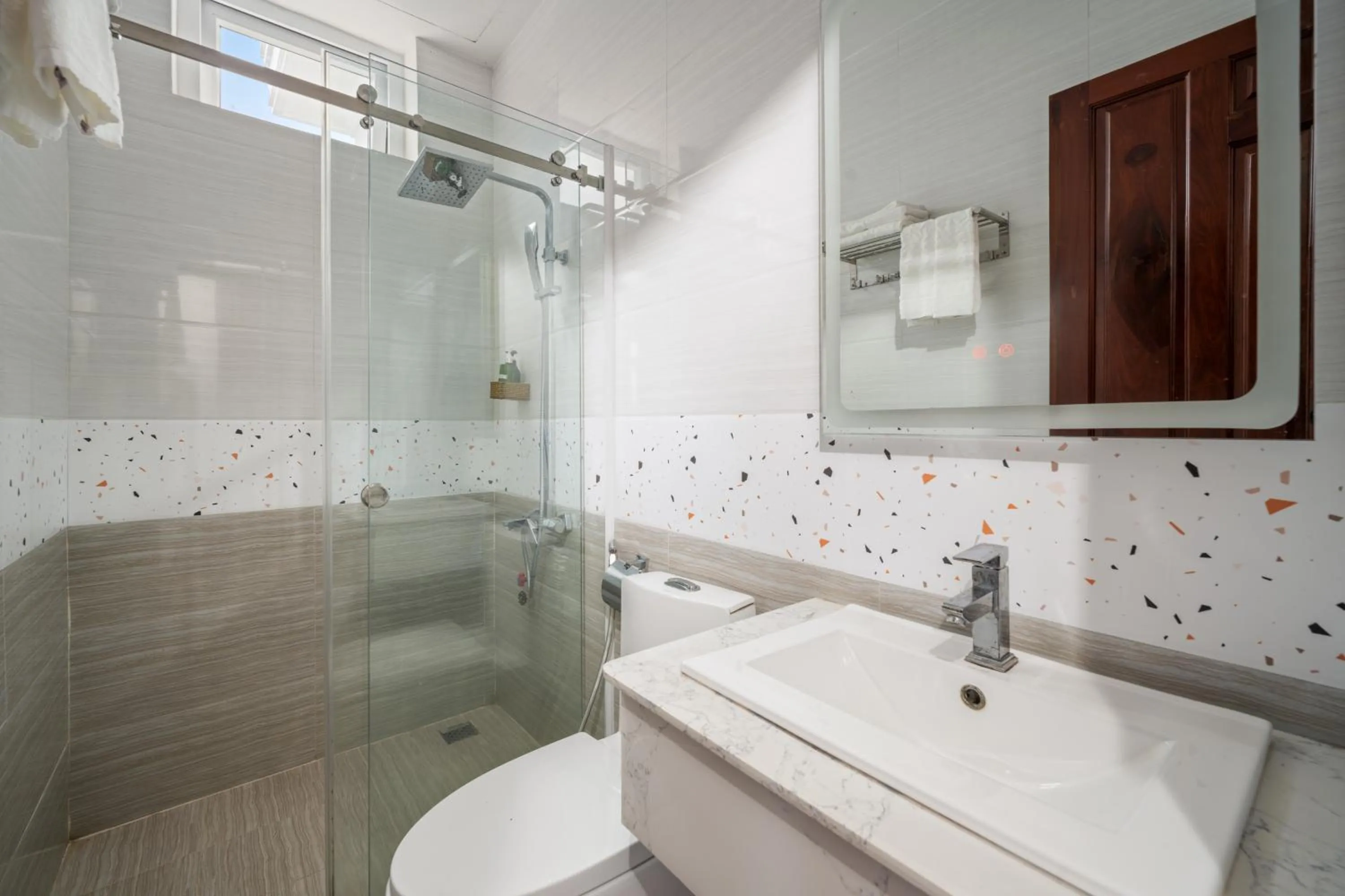 Shower in Myrtle Boutique Hotel