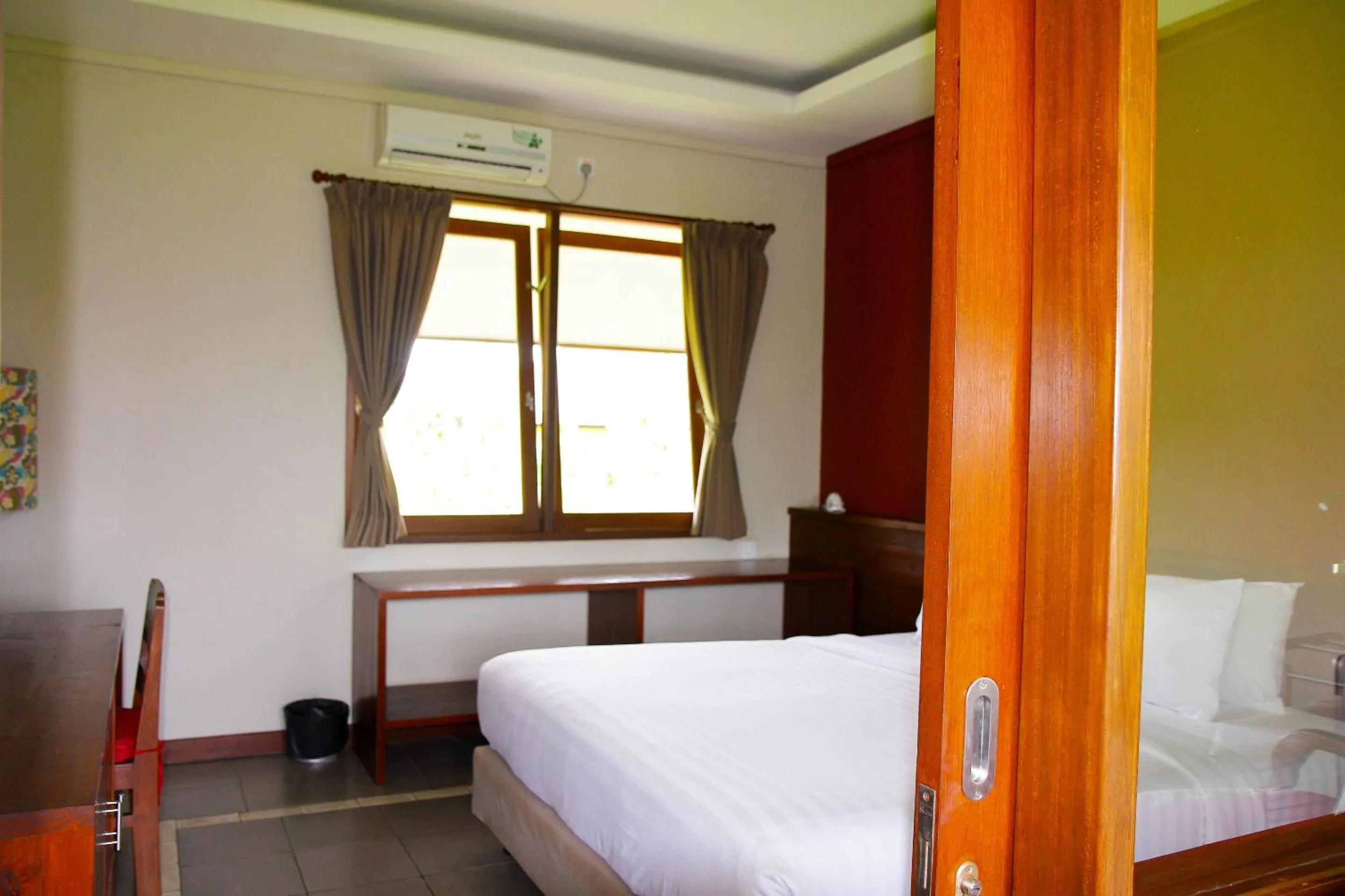 Photo of the whole room, Bed in Rumah Taman