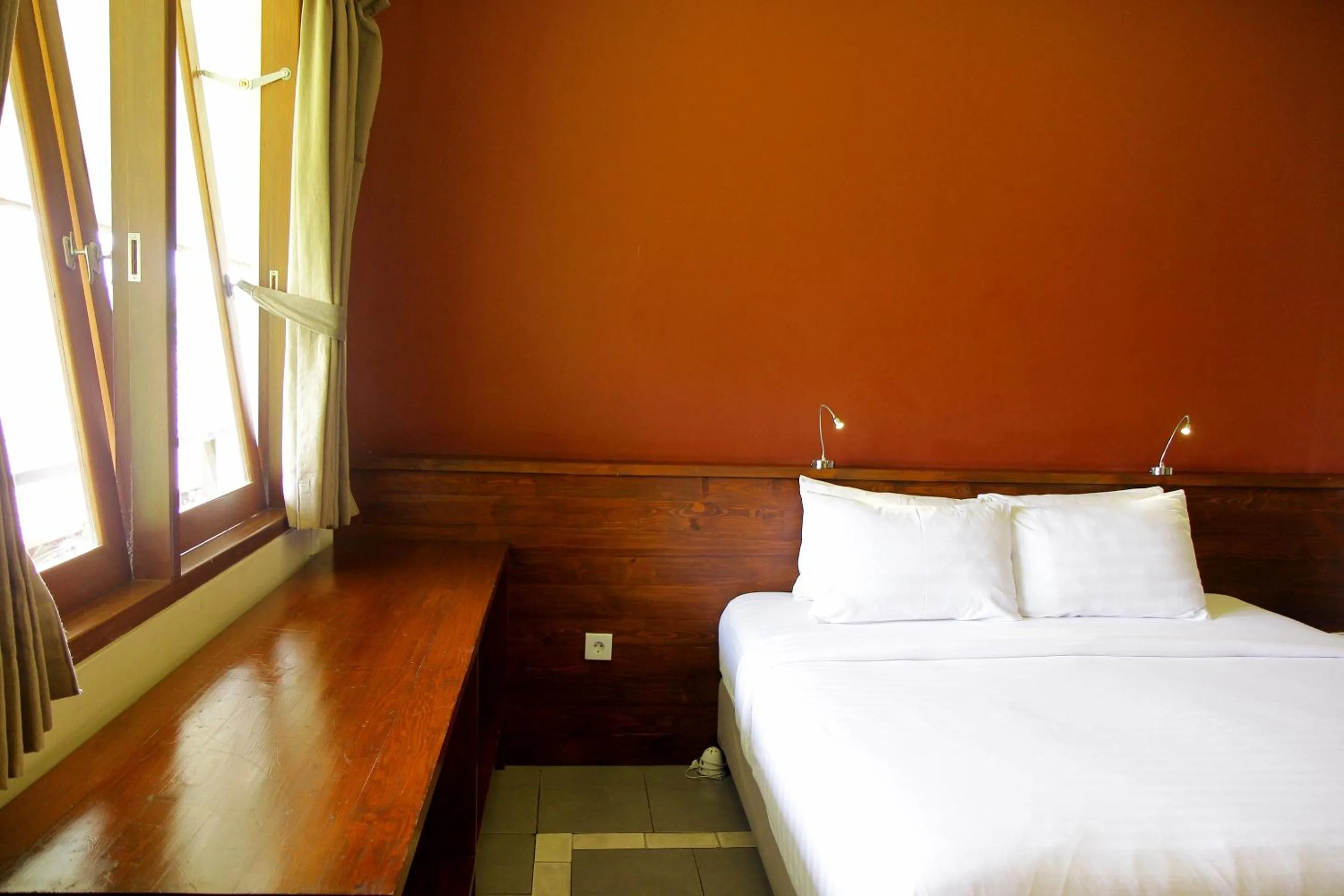 Bedroom, Bed in Rumah Taman