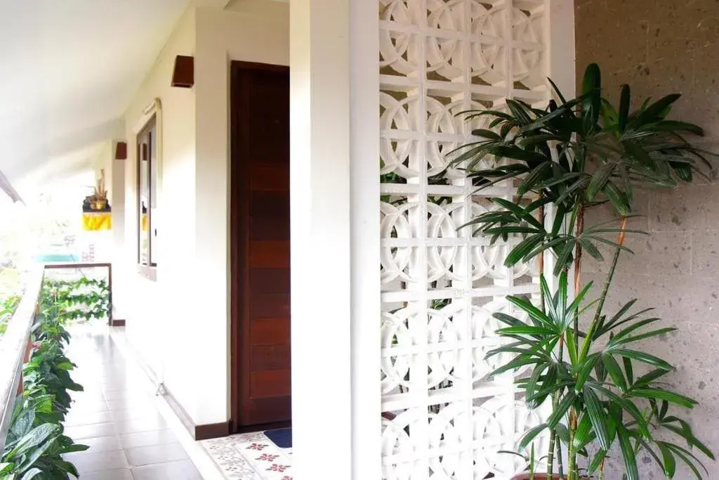 Facade/entrance in Rumah Taman Facade/entrance in Rumah Taman