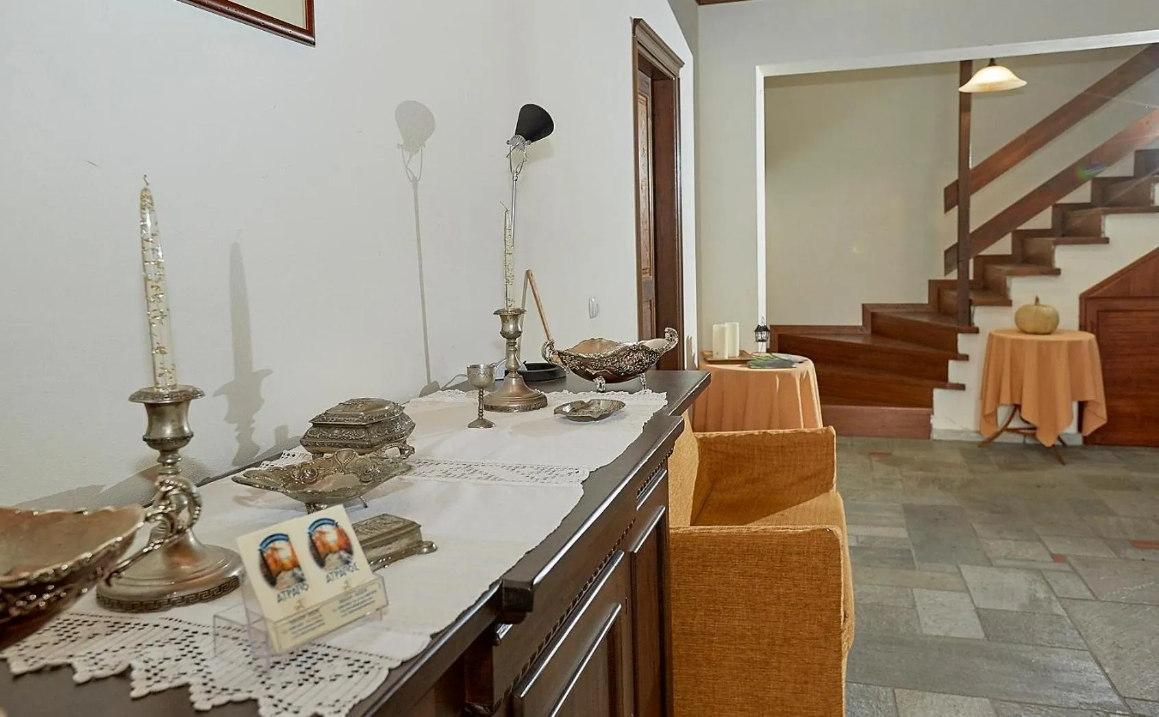 Facade/entrance in Hotel Atrapos