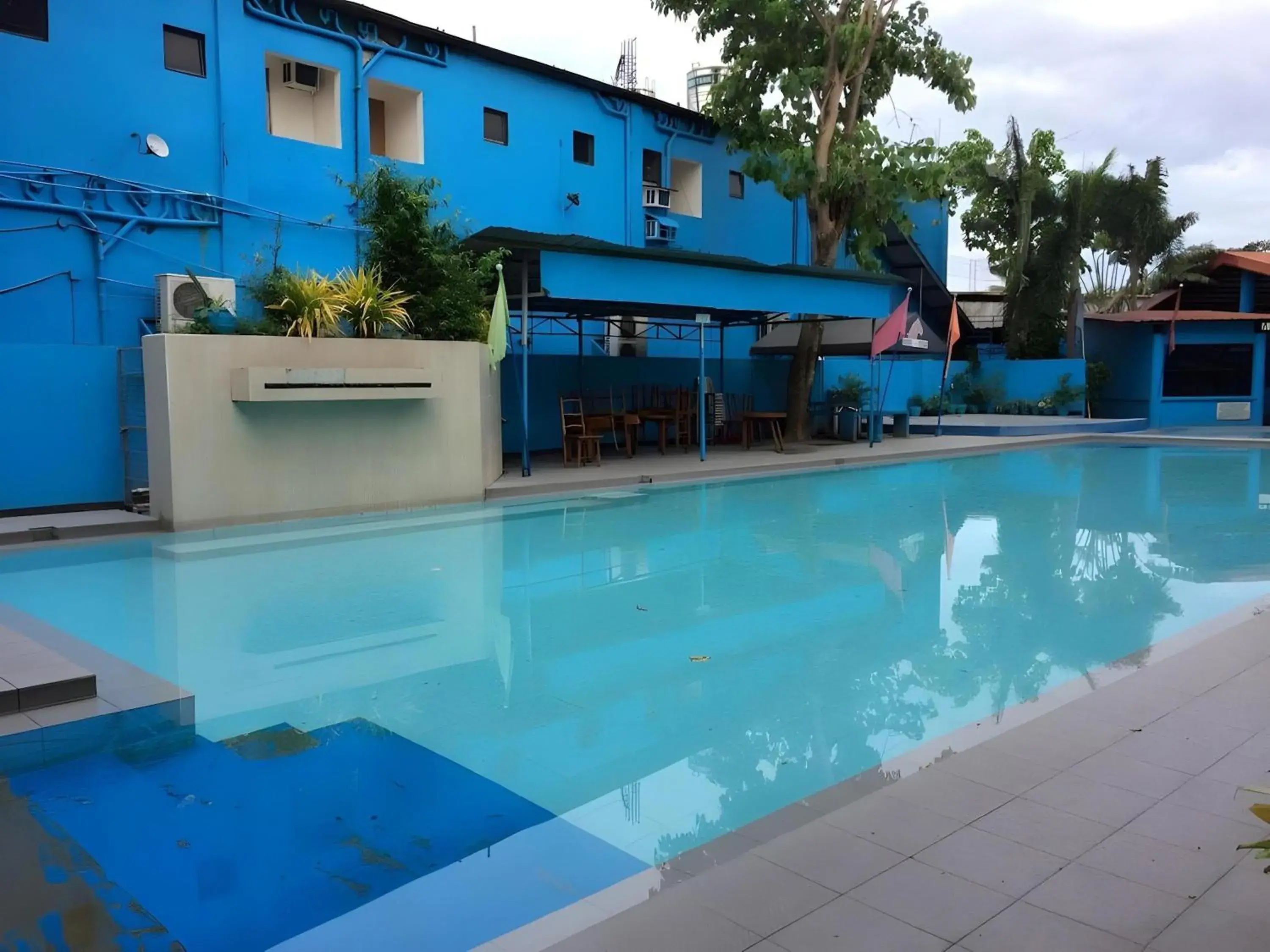 Property building in OYO 195 Ranchotel - Biñan Property building in OYO 195 Ranchotel - Biñan