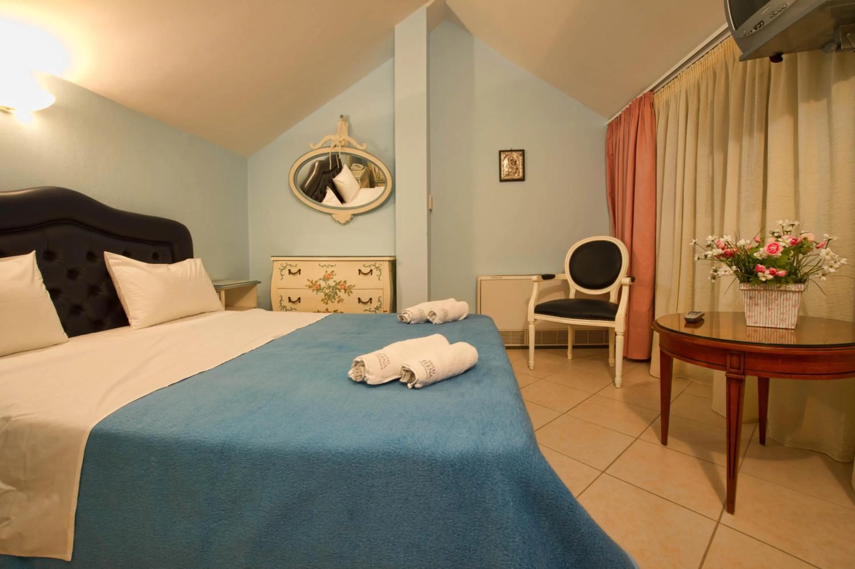 Bed in Elena Hotel