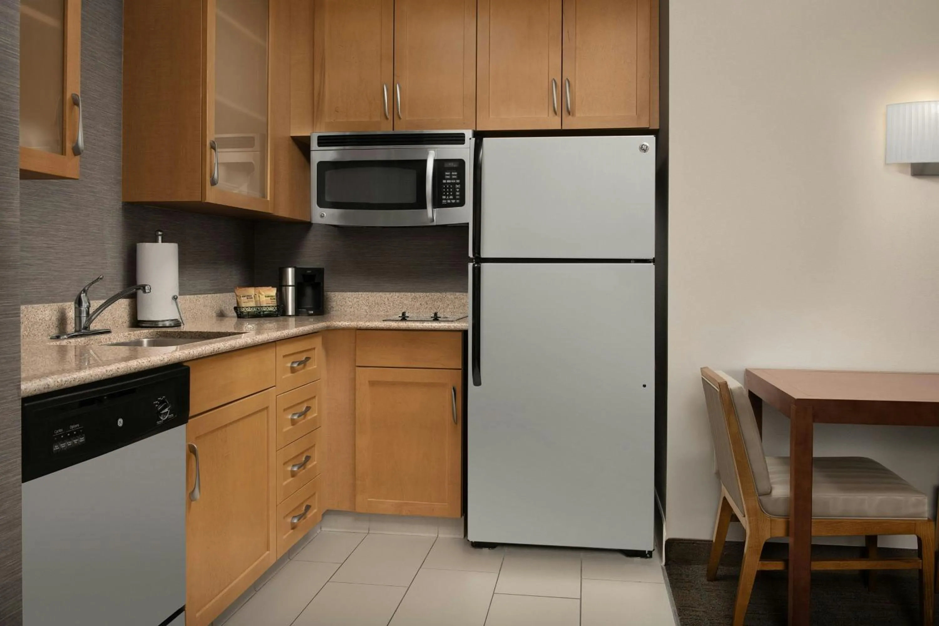Kitchen or kitchenette in Residence Inn by Marriott Syracuse Downtown at Armory Square