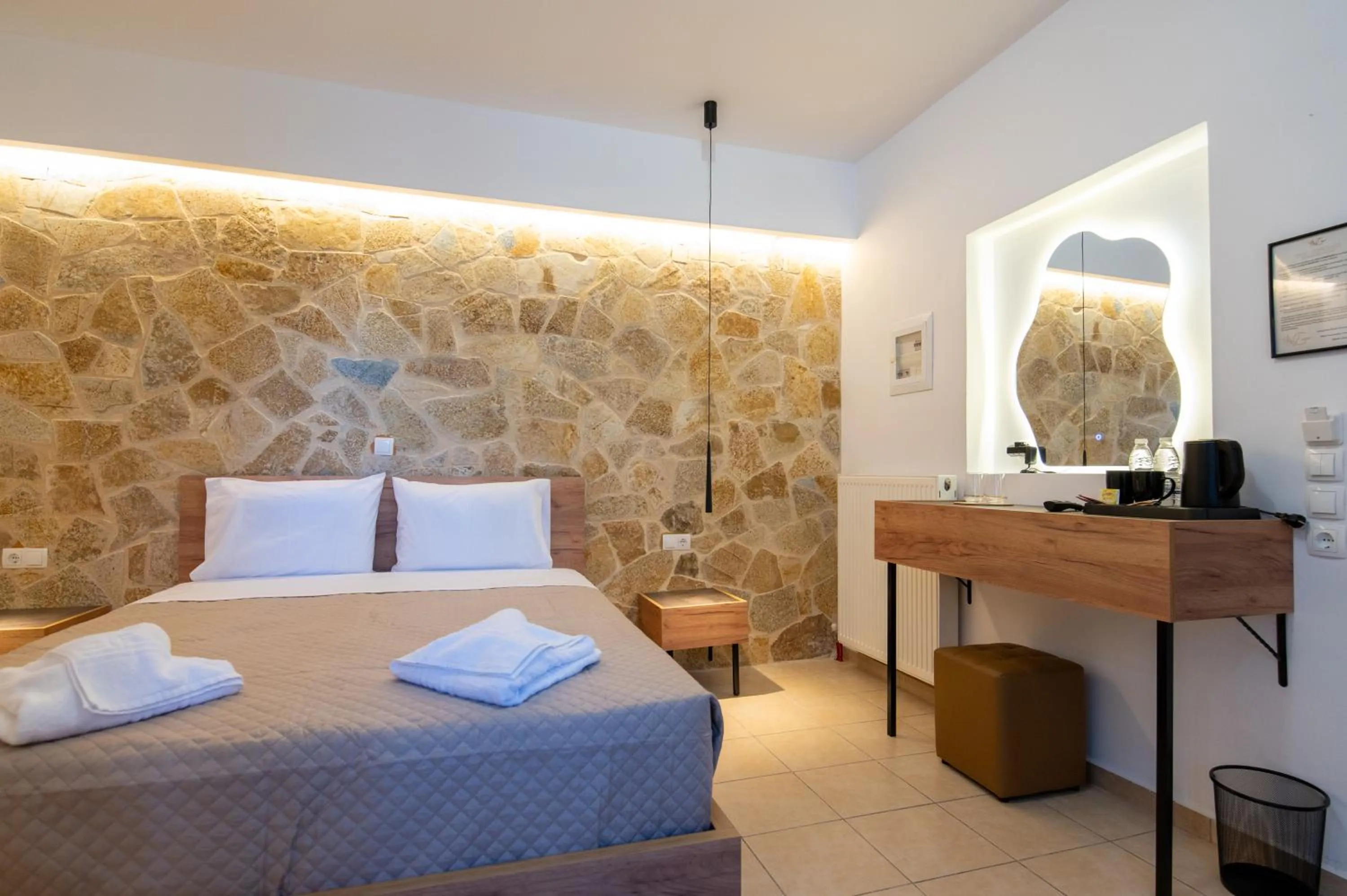 Bed in Villa Gereoudis SeaView Apartments-Pool & Bar