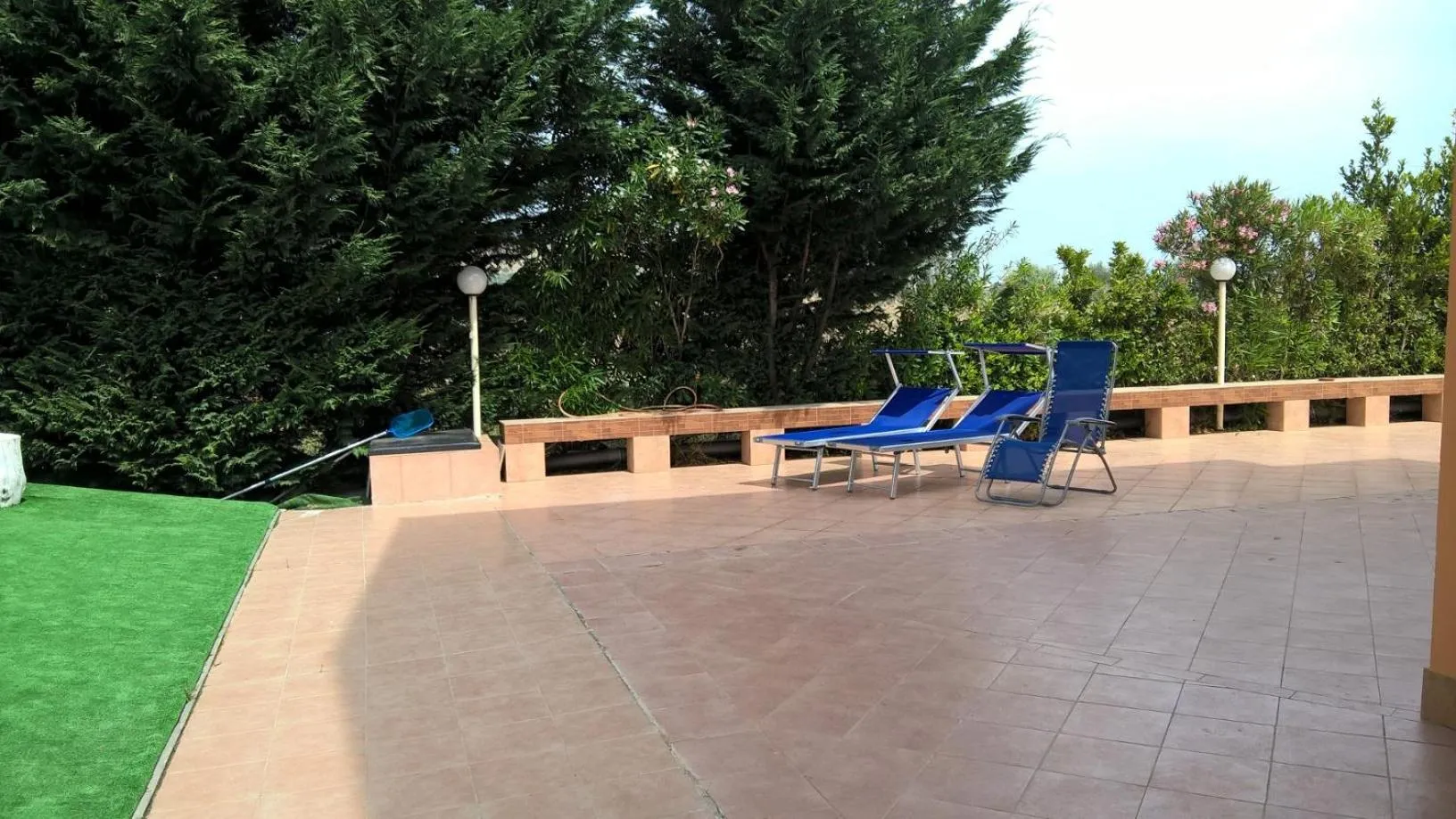 Swimming pool in Butterfly Room