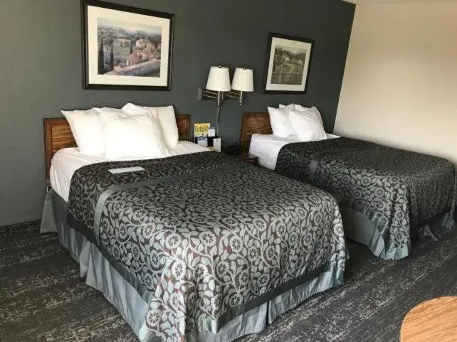 Bed in Days Inn by Wyndham Kirksville Bed in Days Inn by Wyndham Kirksville
