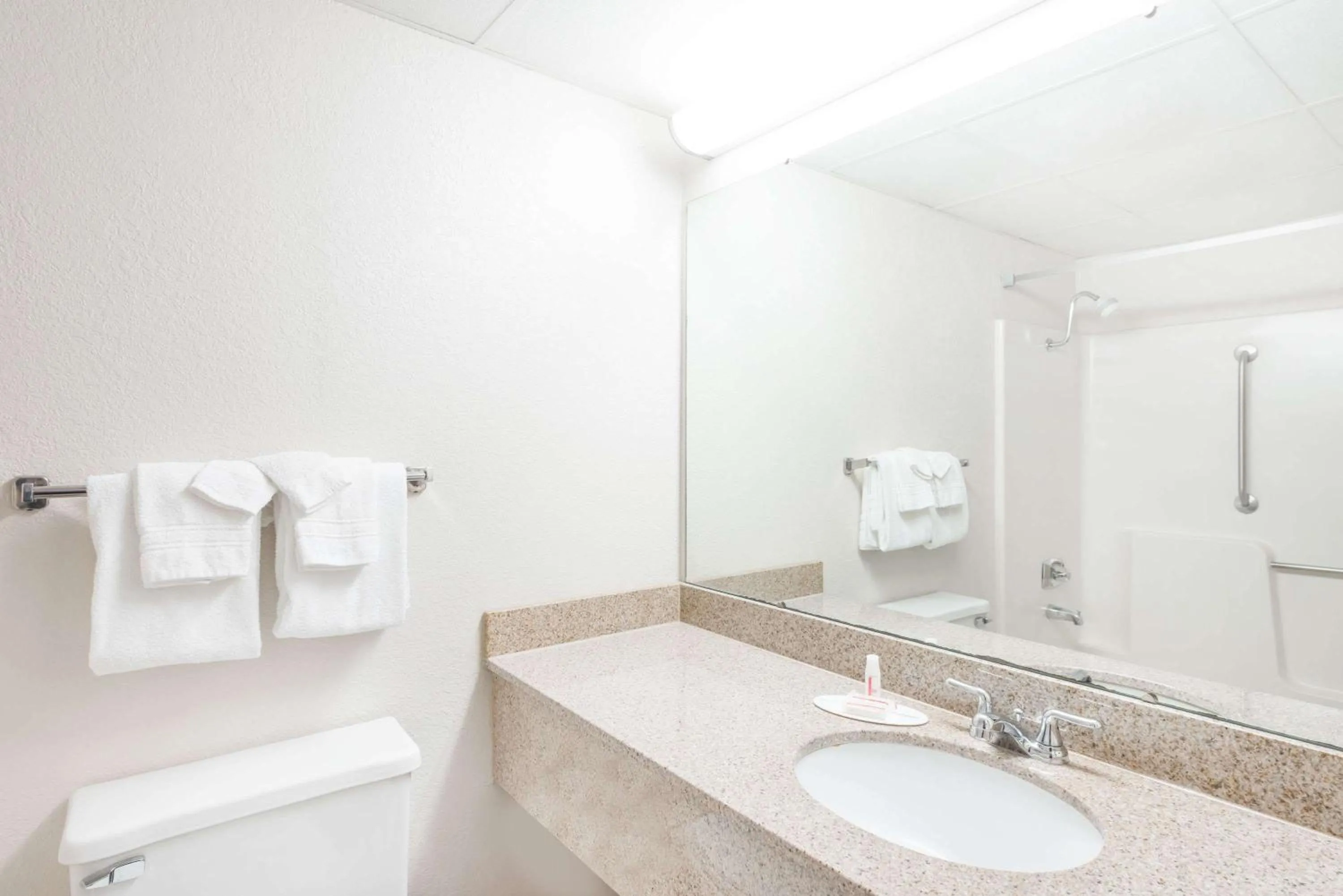 Bathroom in Days Inn by Wyndham Kirksville