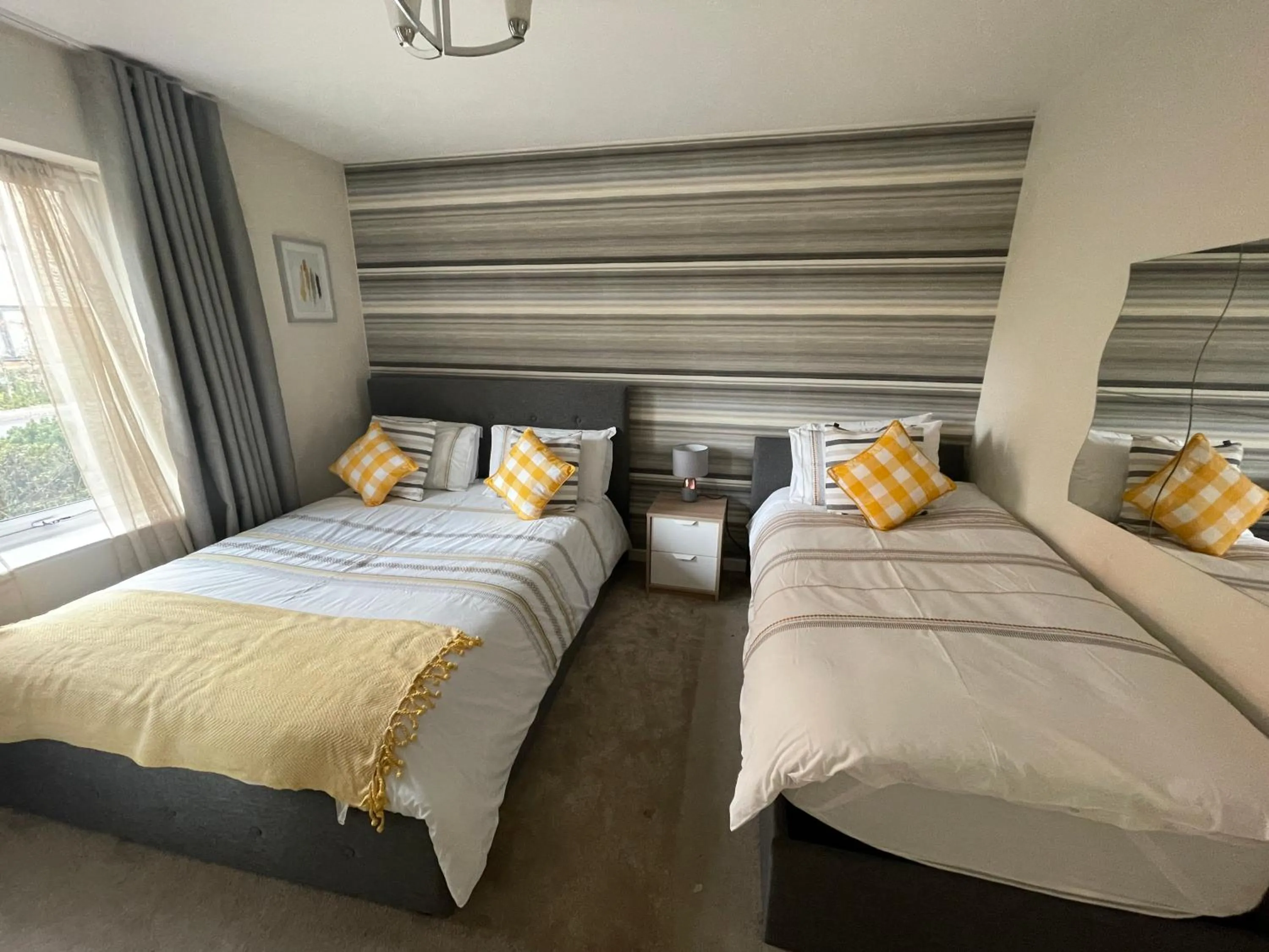 Bedroom, Bed in Fortified Luxury Apartment