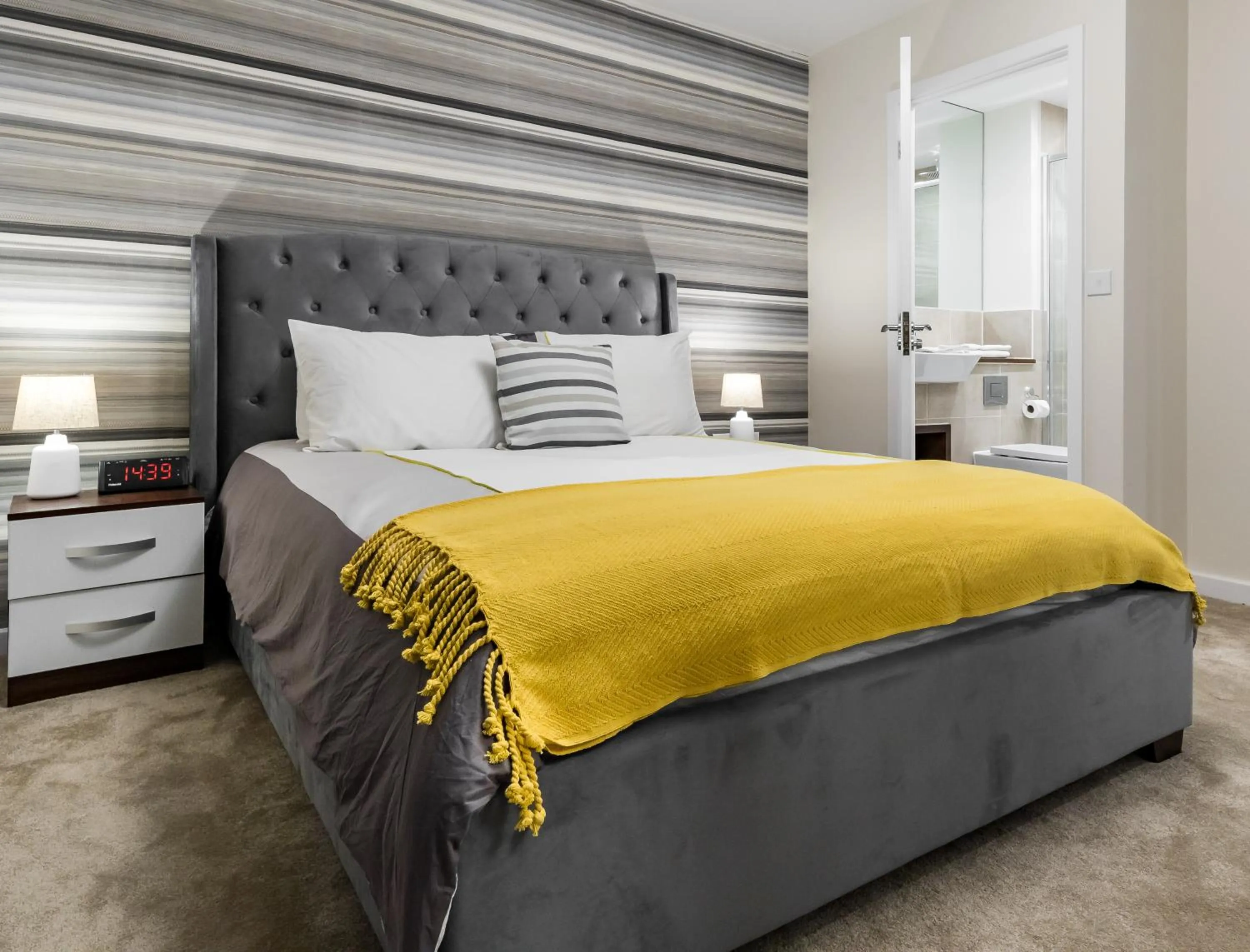 Bathroom, Bed in Fortified Luxury Apartment