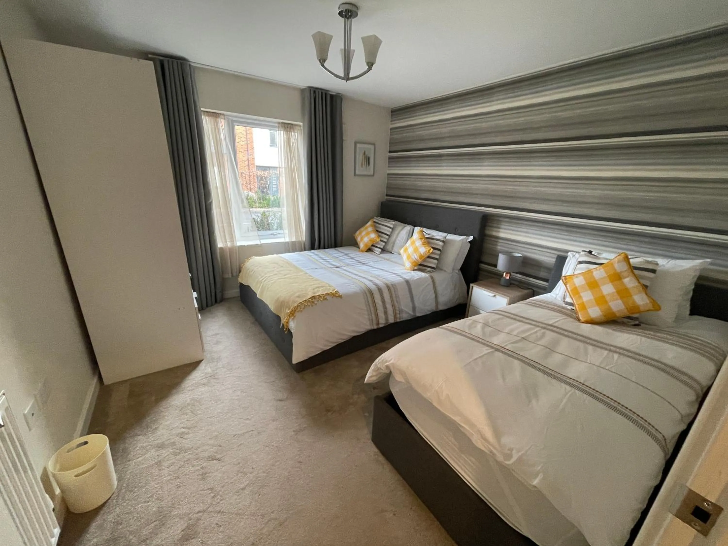 Bedroom, Bed in Fortified Luxury Apartment