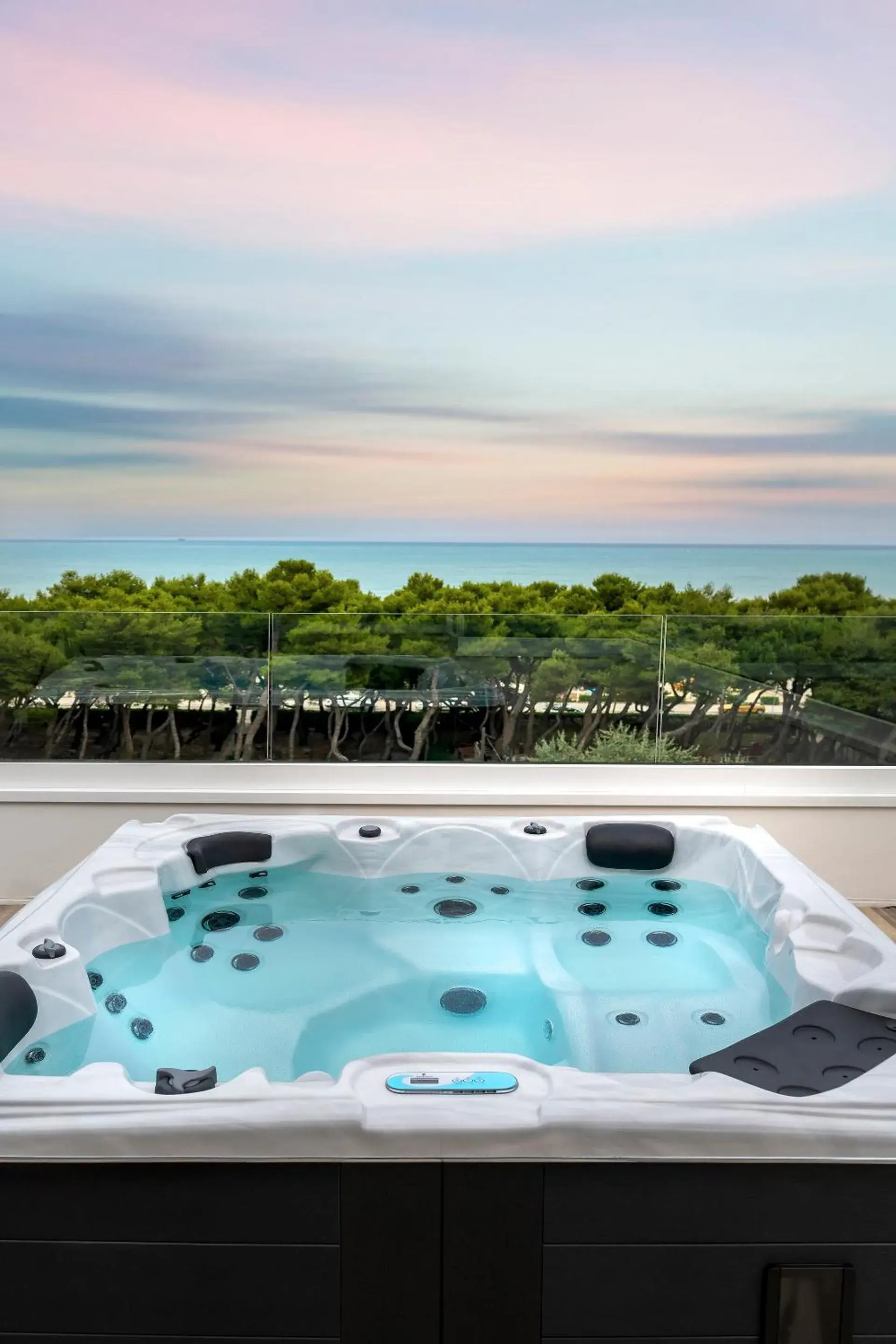 Photo of the whole room in YOUMAMI Suite Hotel Wellness&Spa Photo of the whole room in YOUMAMI Suite Hotel Wellness&Spa