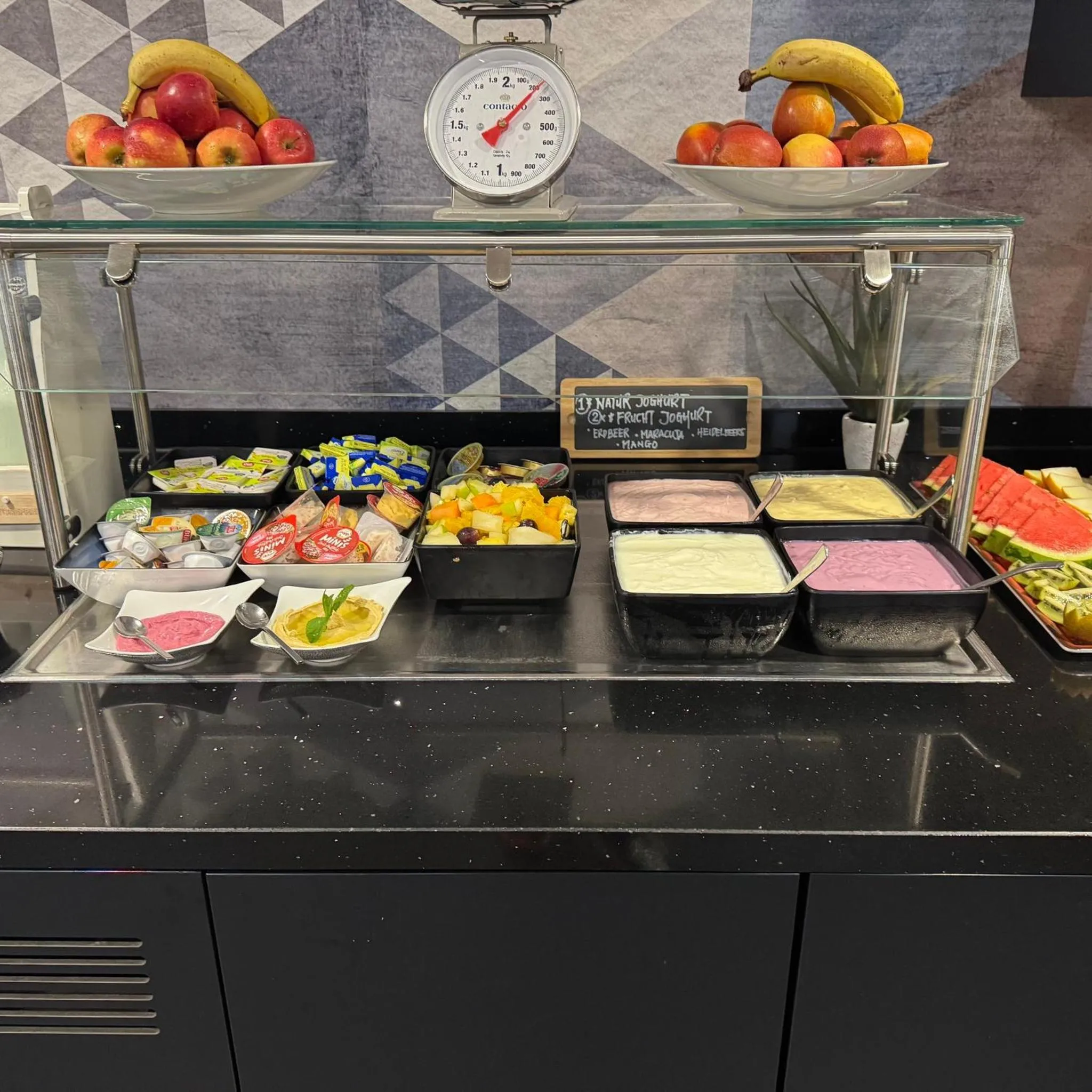 Breakfast in Holiday Inn - the niu, Ridge Halle Central Station by IHG