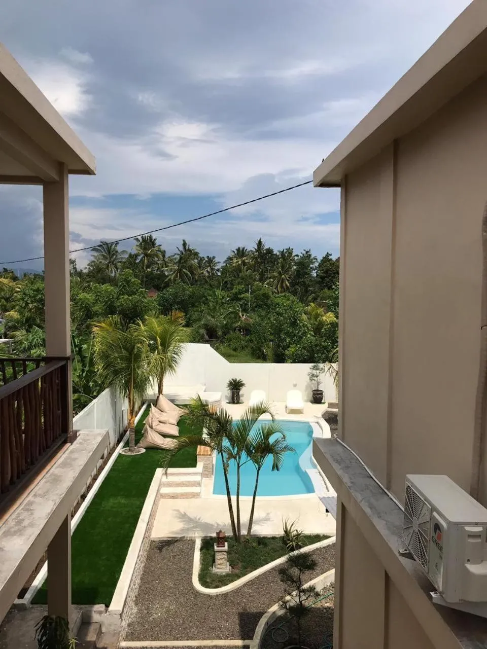 Kelapa Surf Villa
