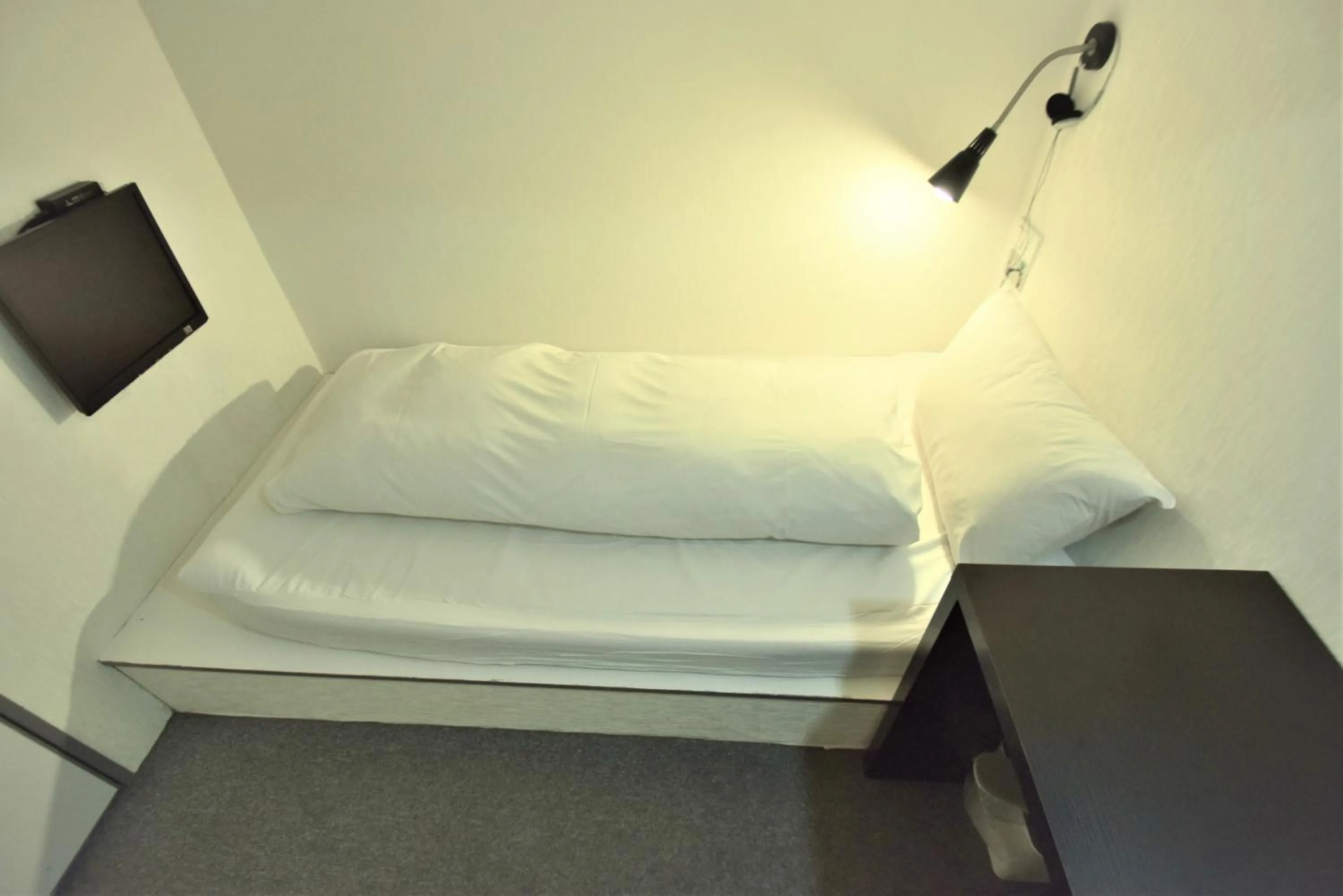 bunk bed, Bed in Inn Cube - Taipei Main Station