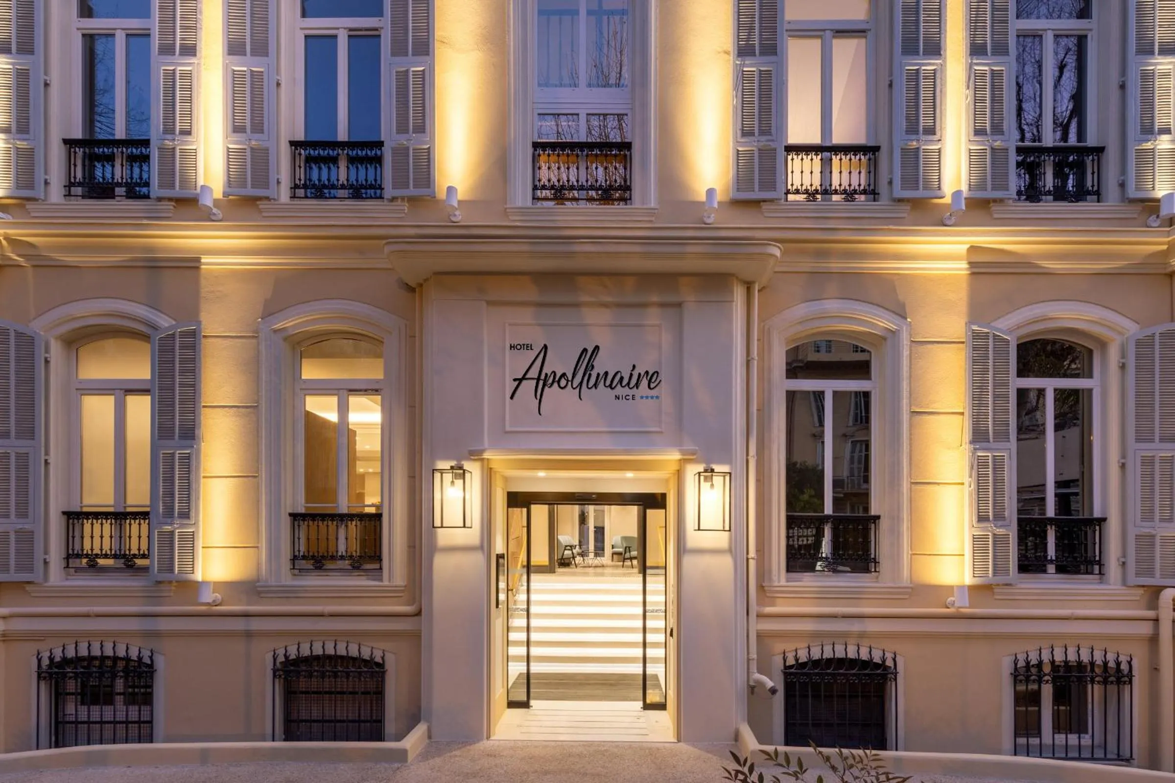 Property building in Hôtel Apollinaire Nice