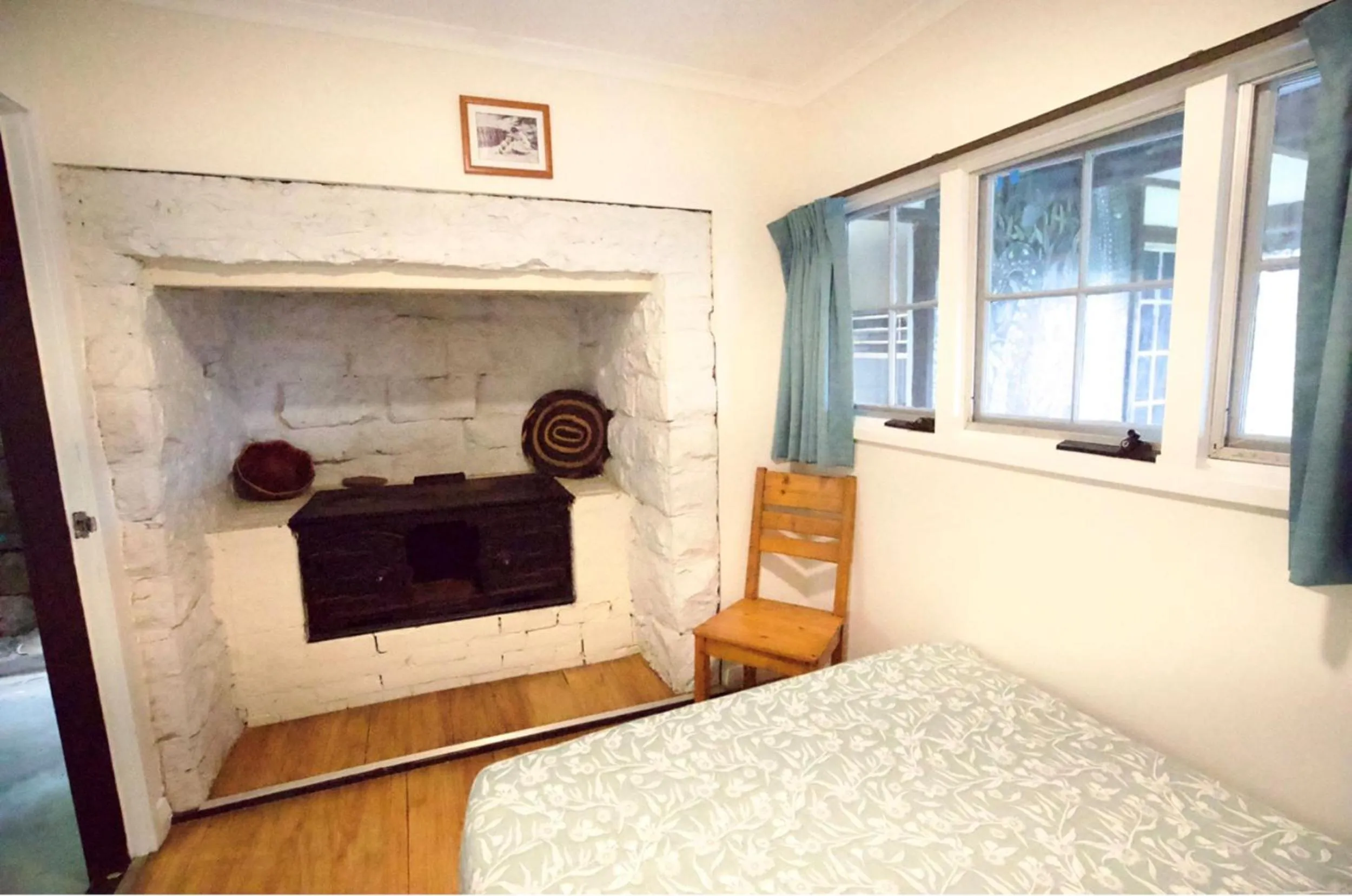 Bed in YHA Pittwater Eco, Sydney