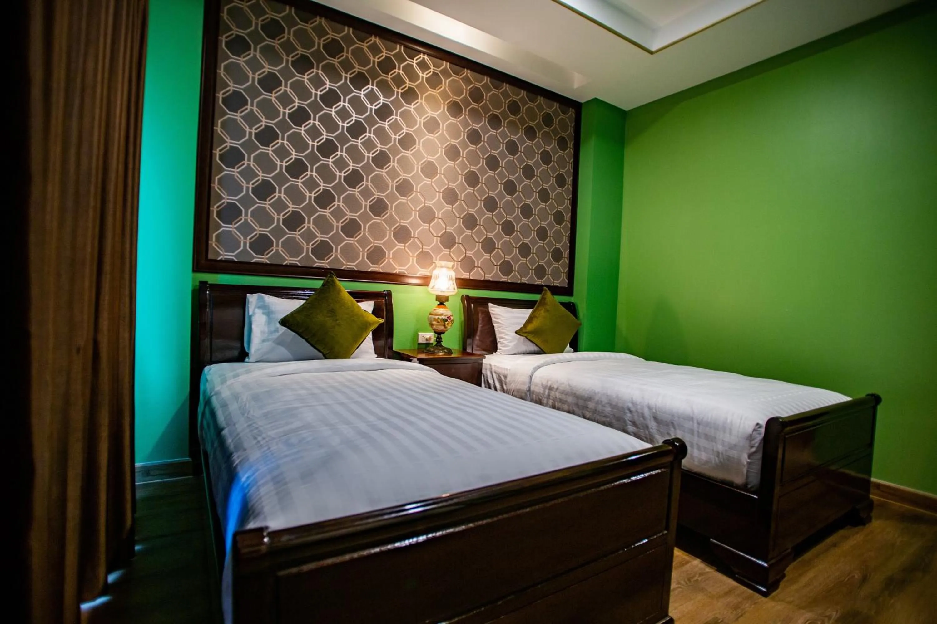 Bed in Chunlee Grand Korat