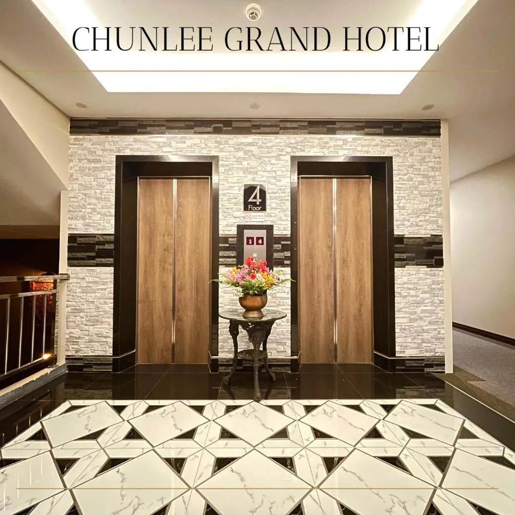 Chunlee Grand Korat