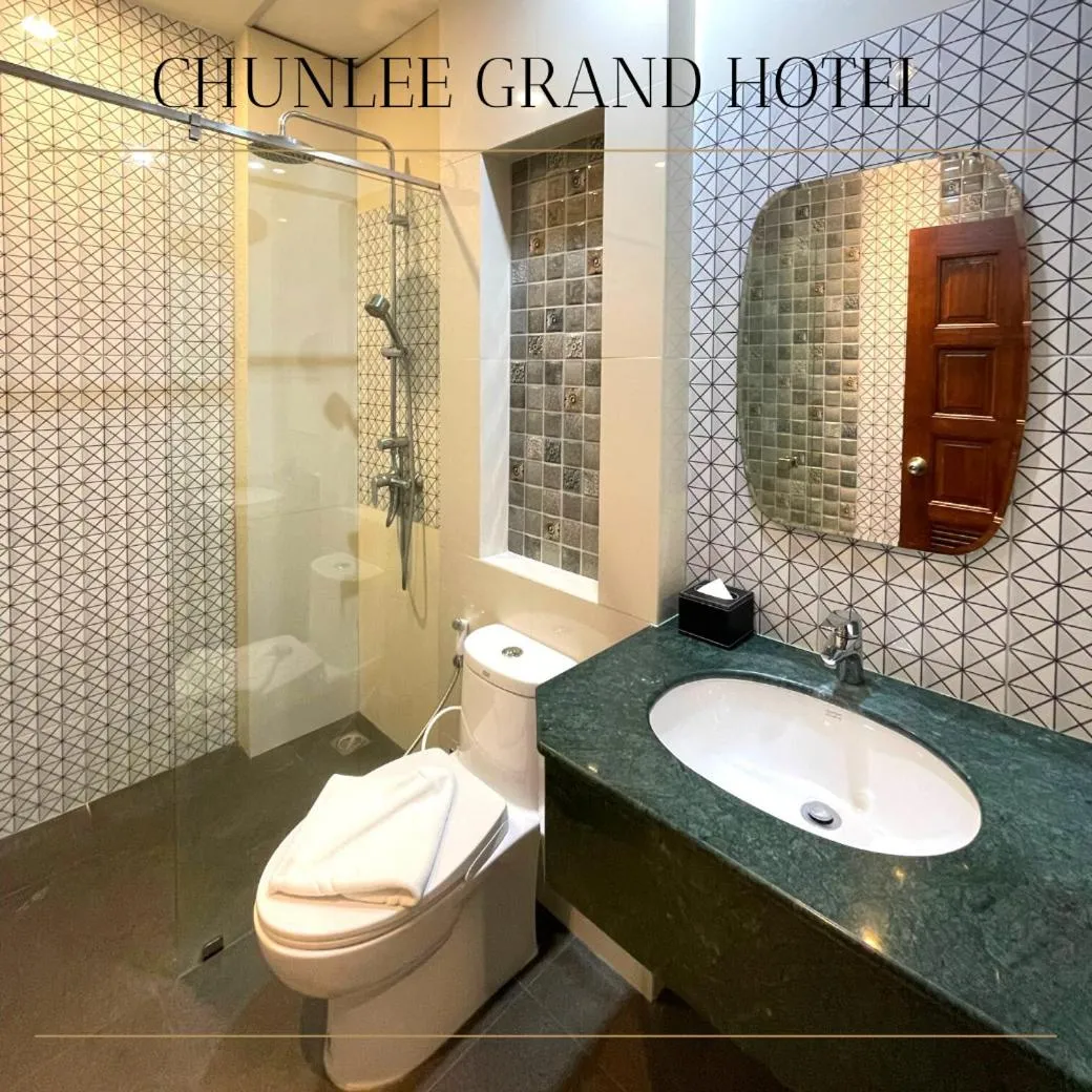 Chunlee Grand Korat