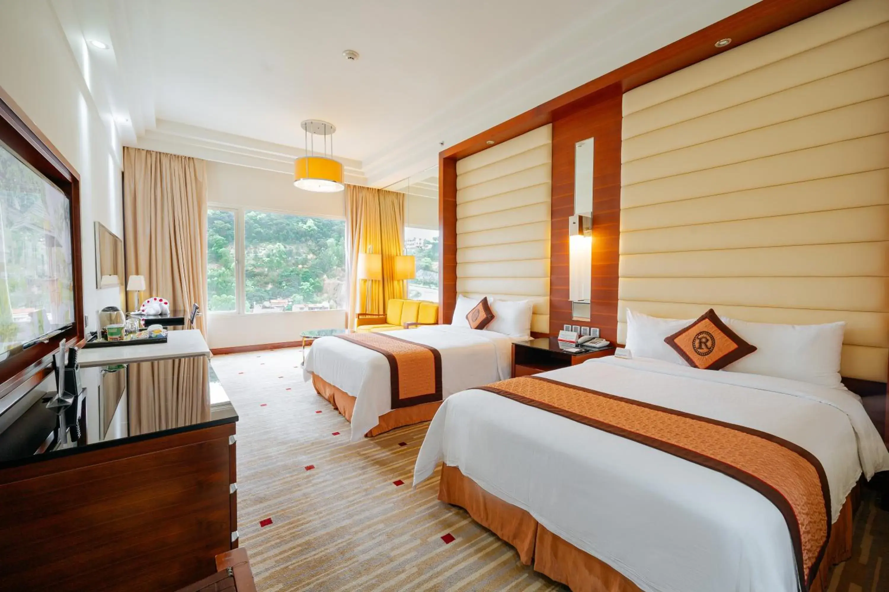 Superior Twin Room with Hill View in Royal Halong Hotel Superior Twin Room with Hill View in Royal Halong Hotel