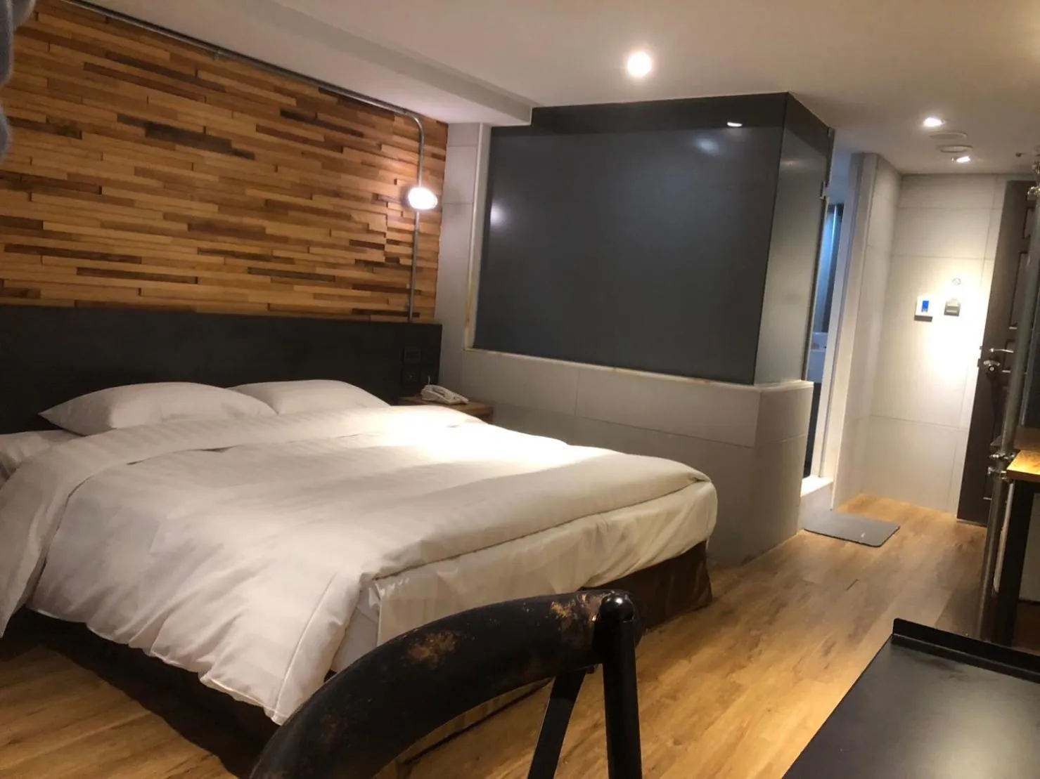 Bed in RF Hotel - Zhongxiao