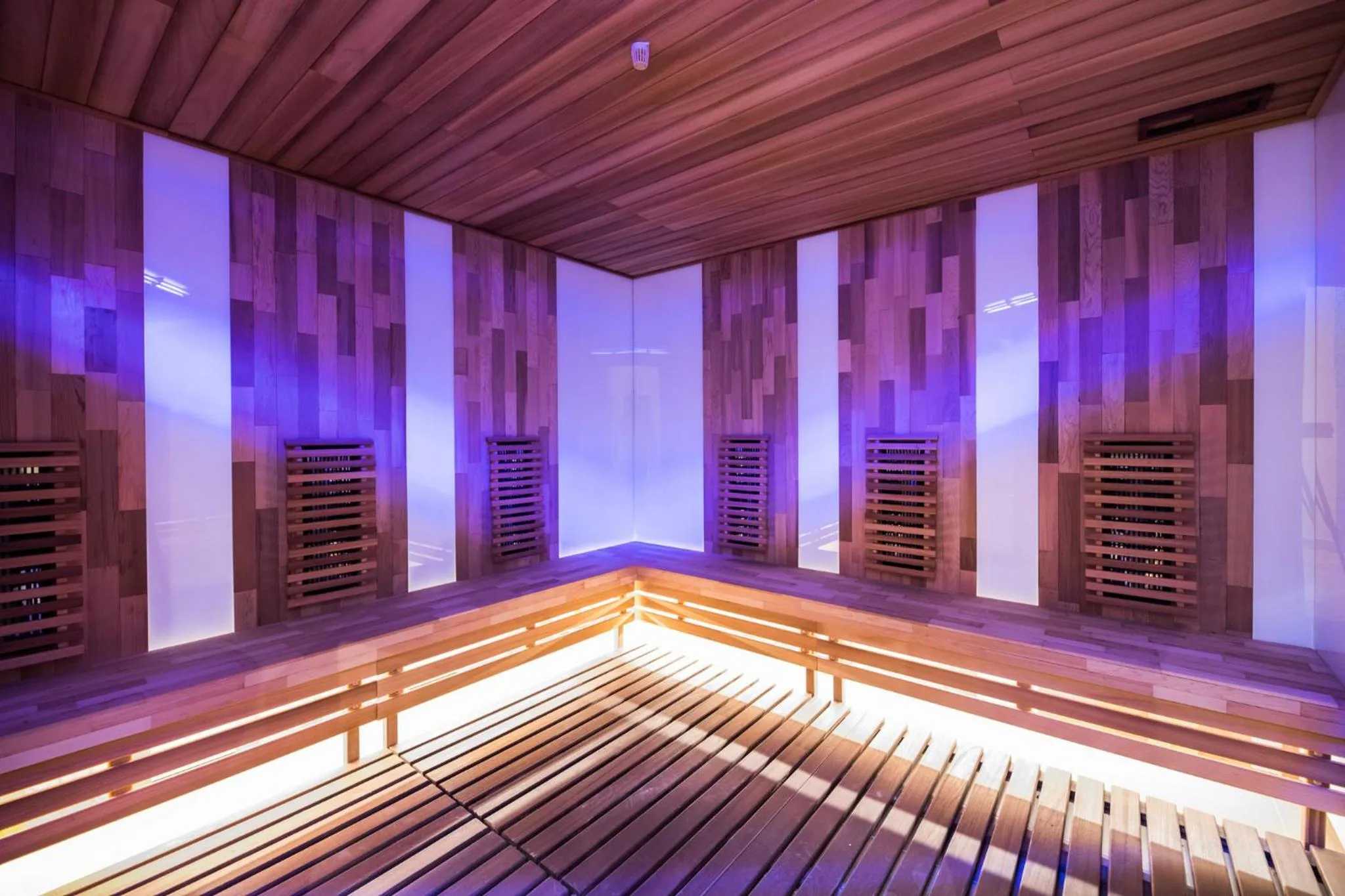 Spring in Hotel Tonanti