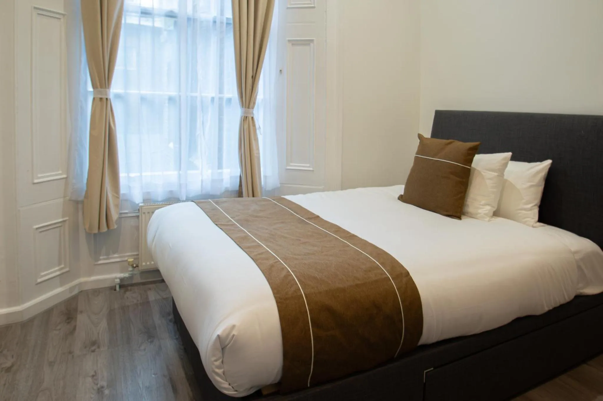 Bed in New Kent Apartments