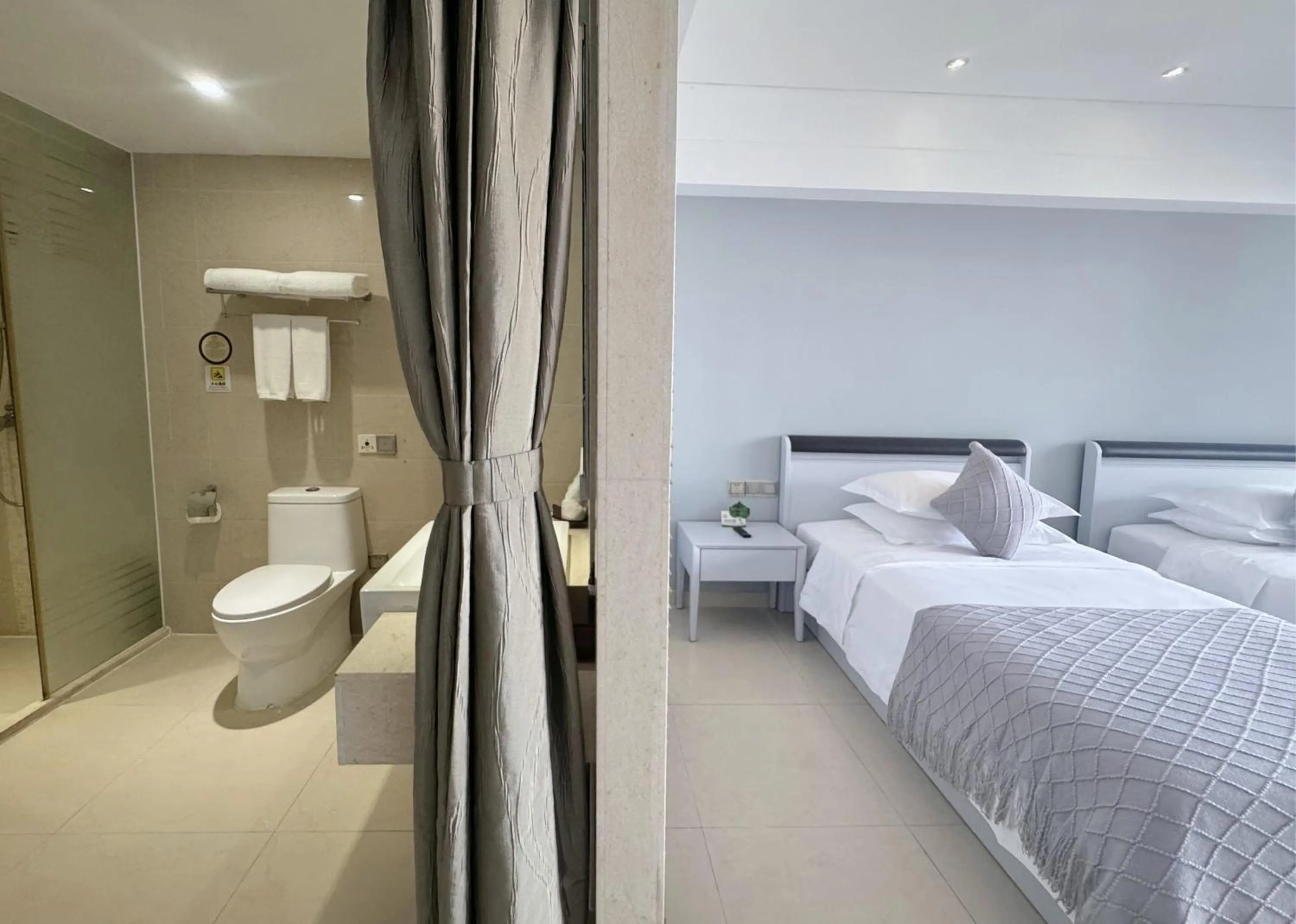 Bedroom, Bed in Barry Boutique Hotel Sanya