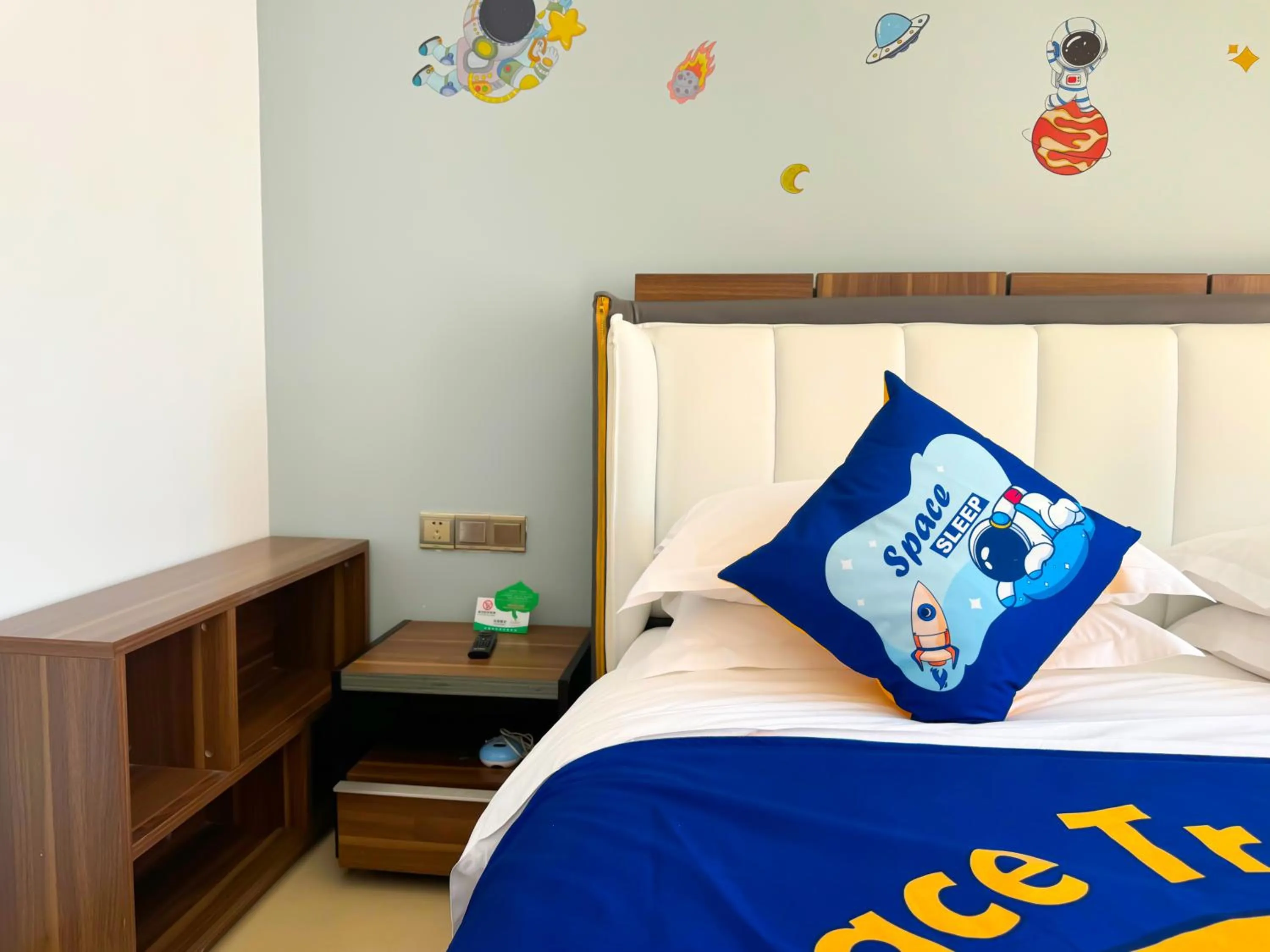 Bedroom, Bed in Barry Boutique Hotel Sanya