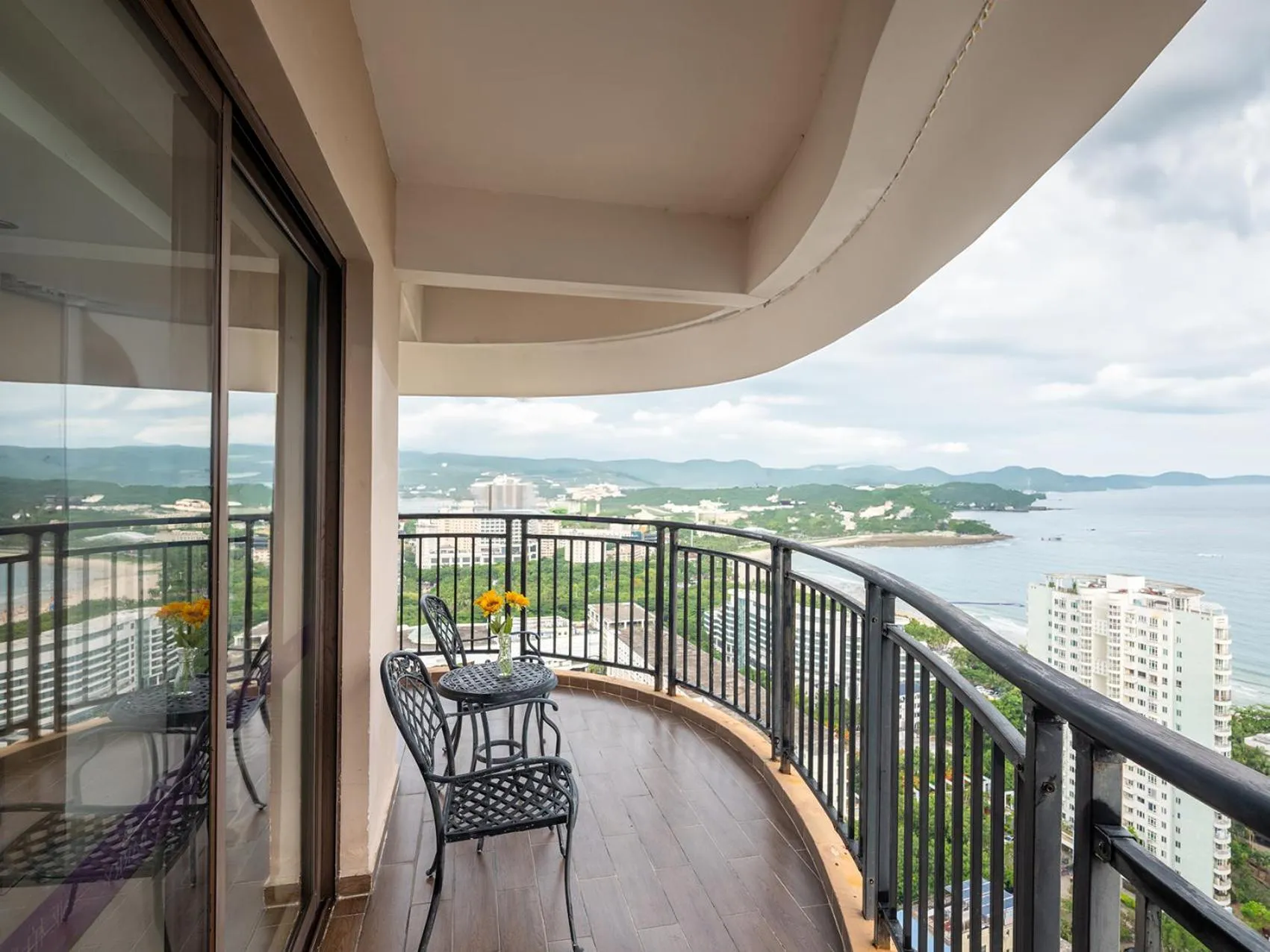 Balcony/Terrace in Barry Boutique Hotel Sanya
