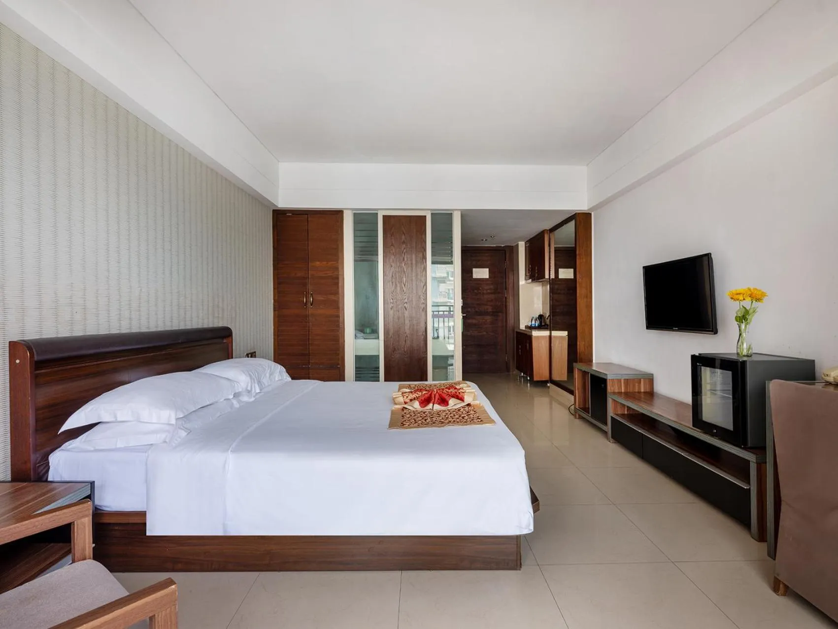 Bedroom, Bed in Barry Boutique Hotel Sanya