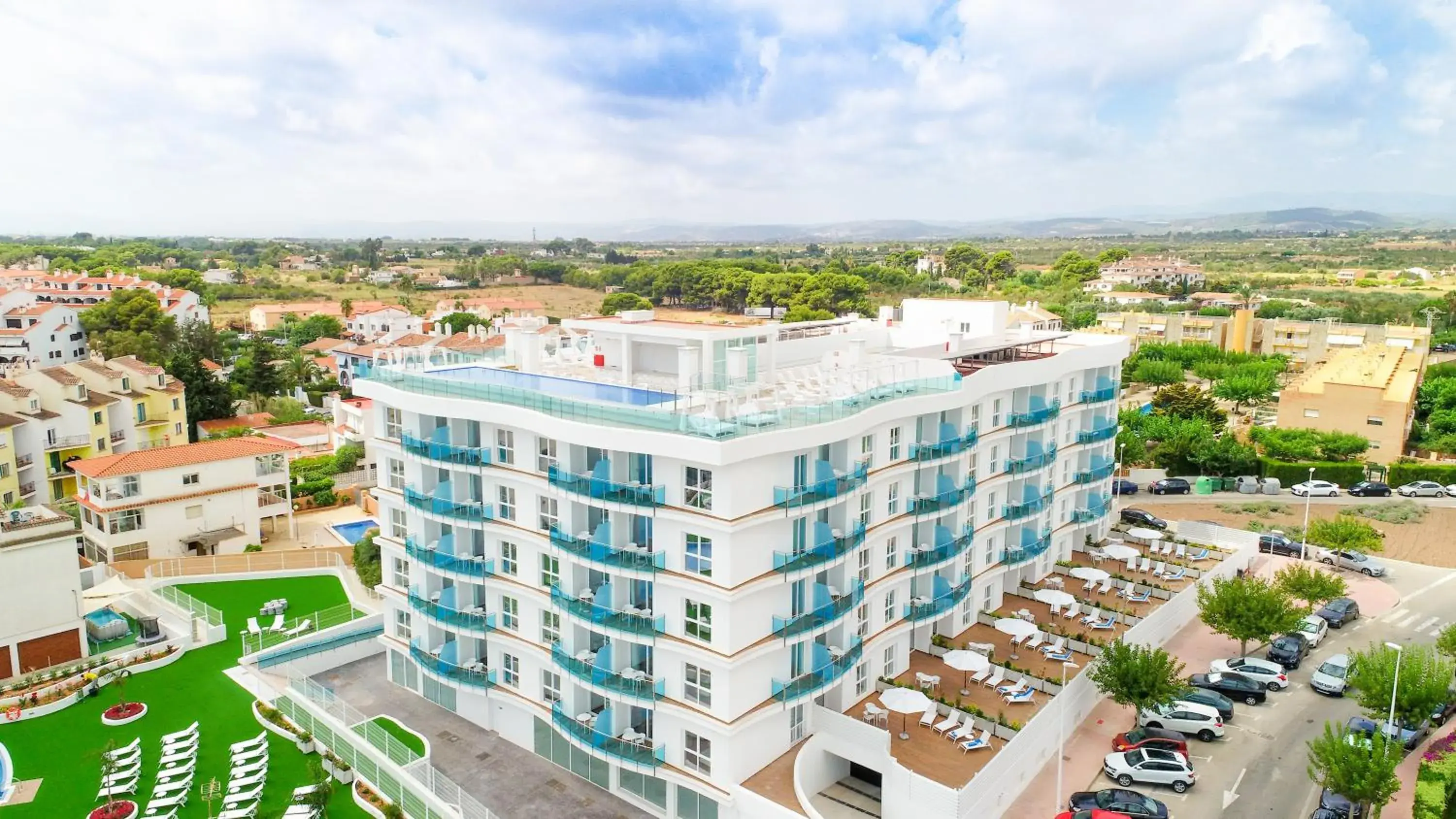 Property building in Alcossebre Sea Experience Property building in Alcossebre Sea Experience