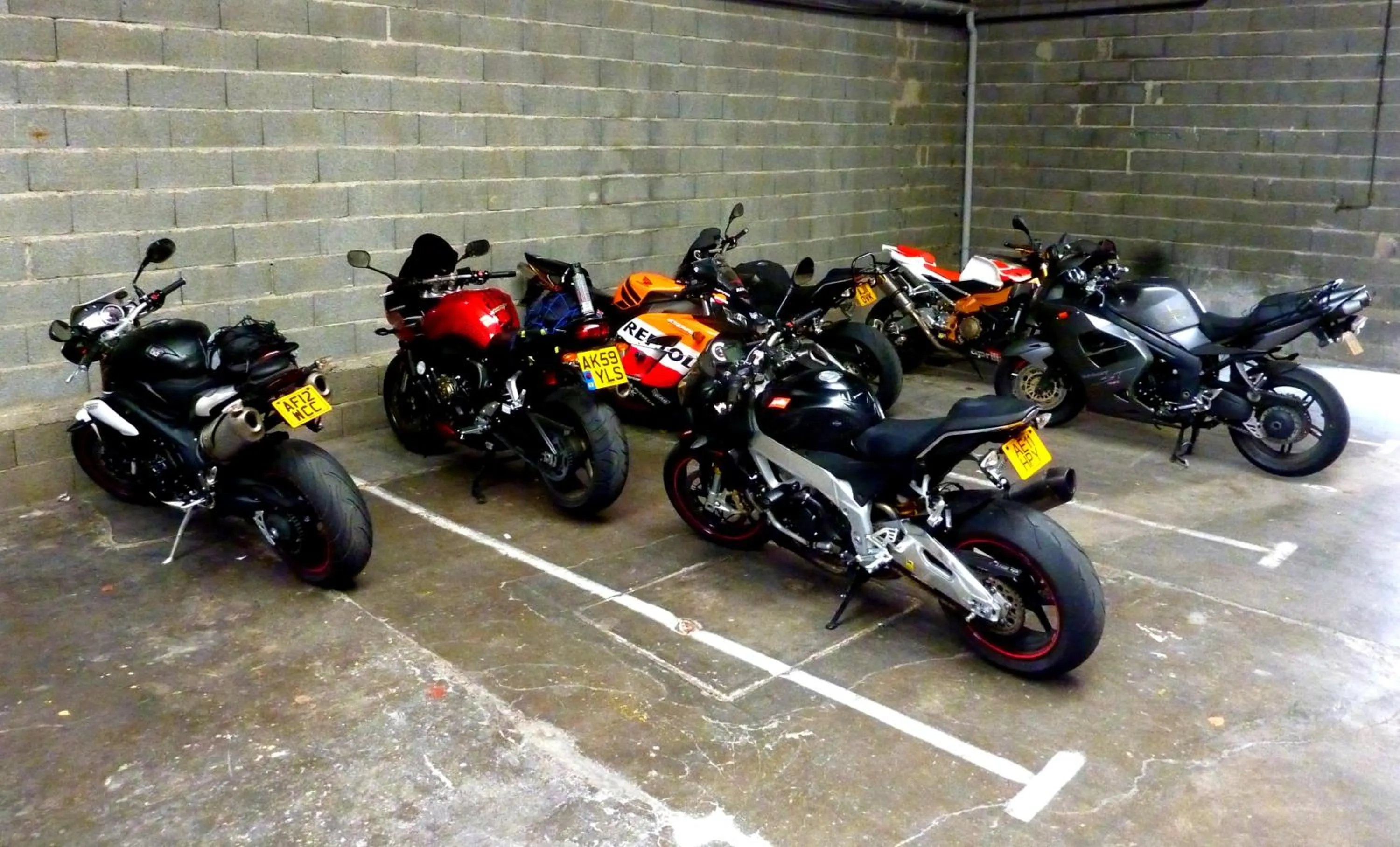 Decorative detail in Cit'Hotel de La Vallée