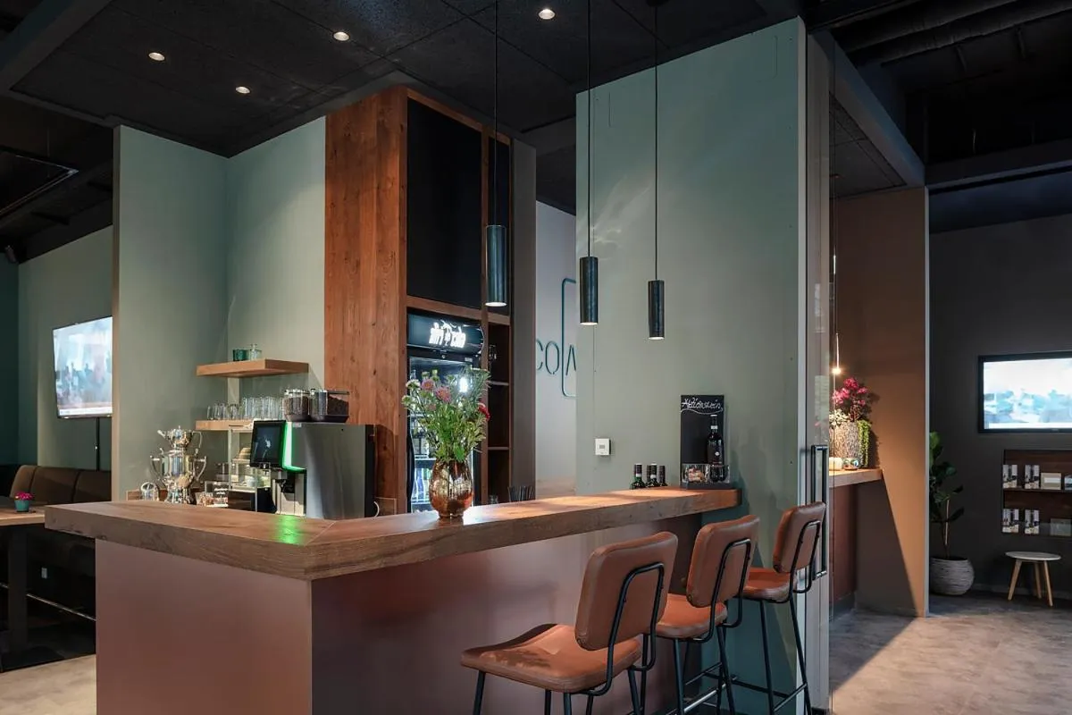 Lounge or bar in ECOME Hotel