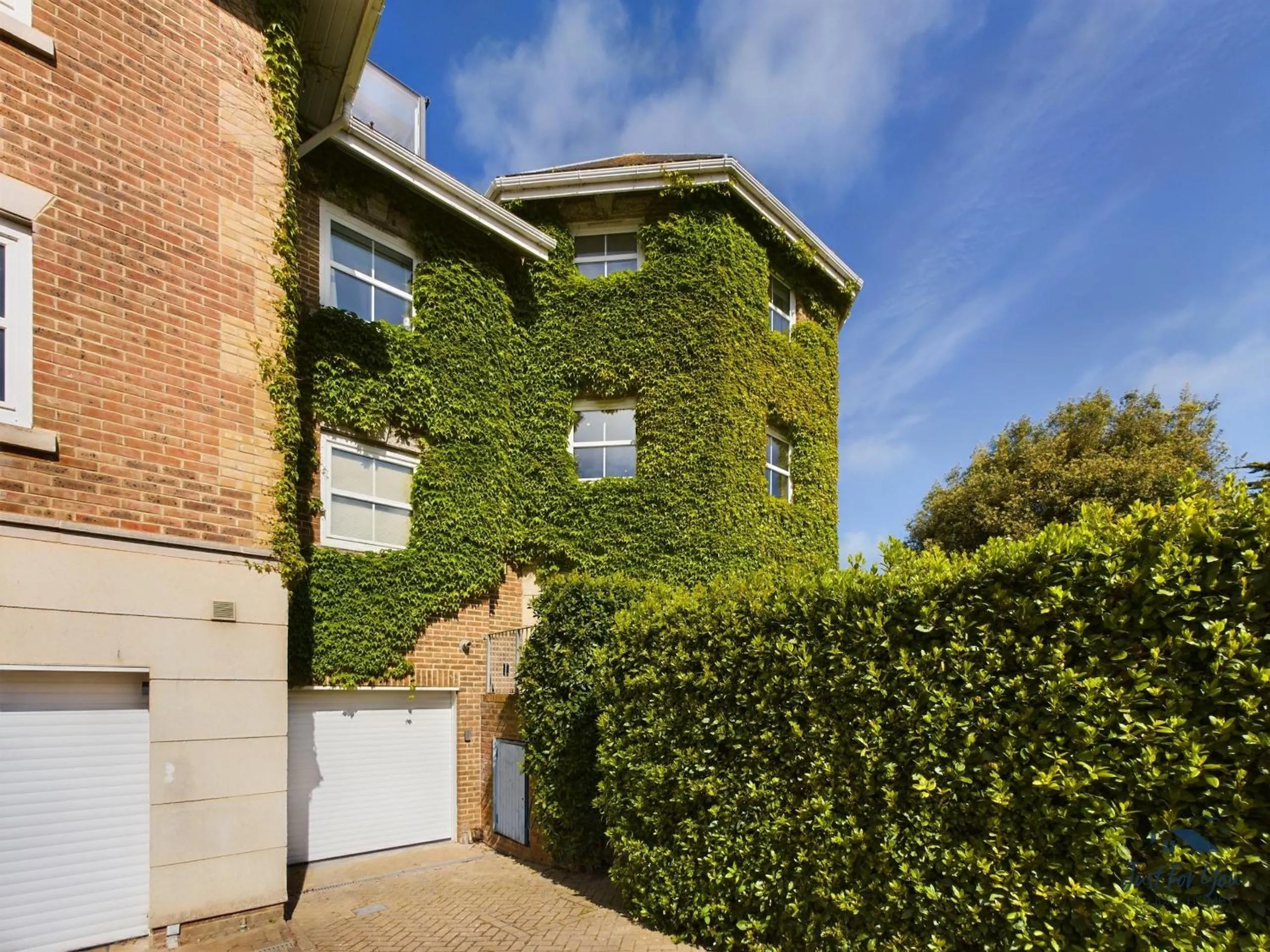 16 Solent Landing