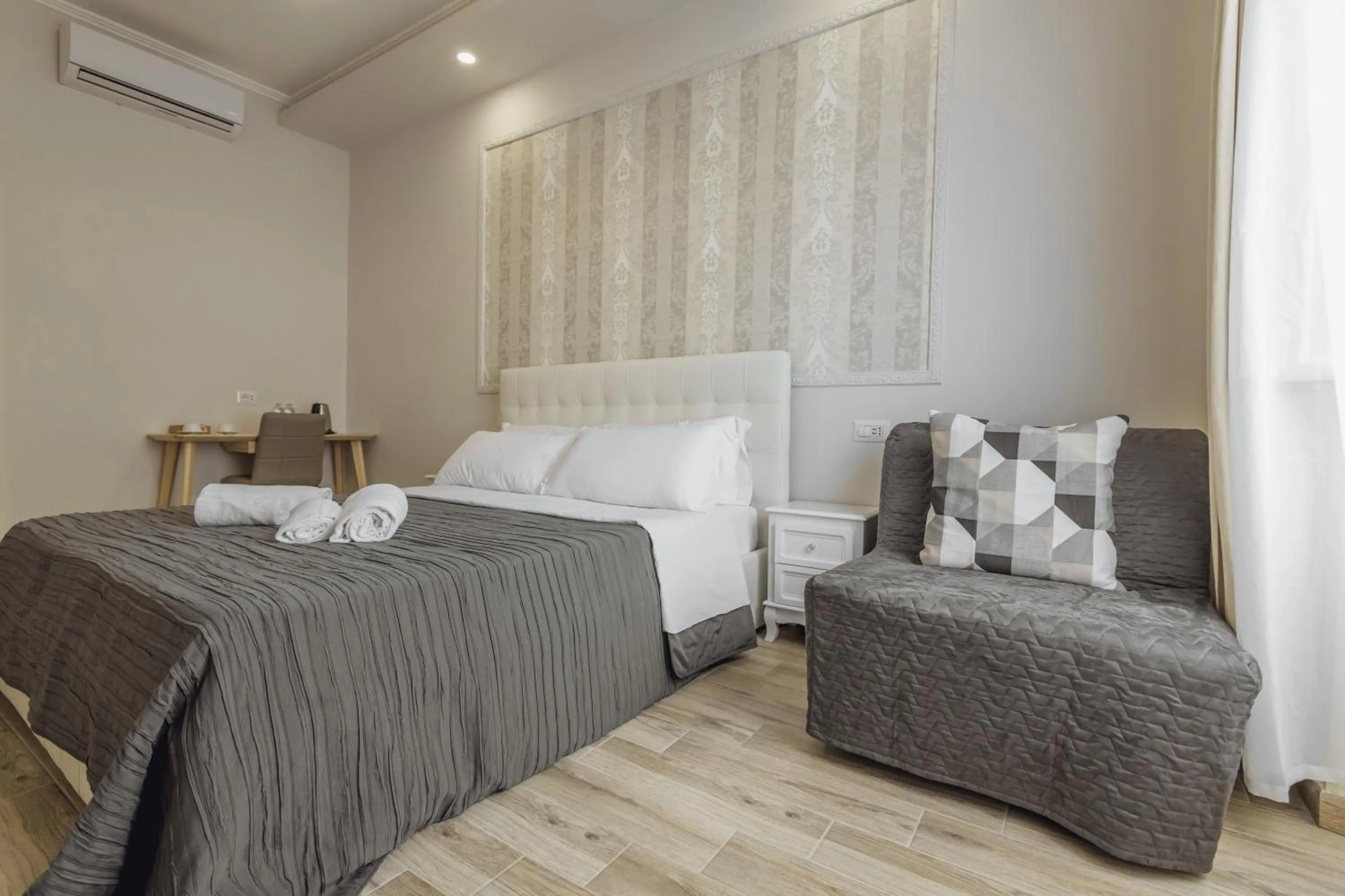 Walker Rooms