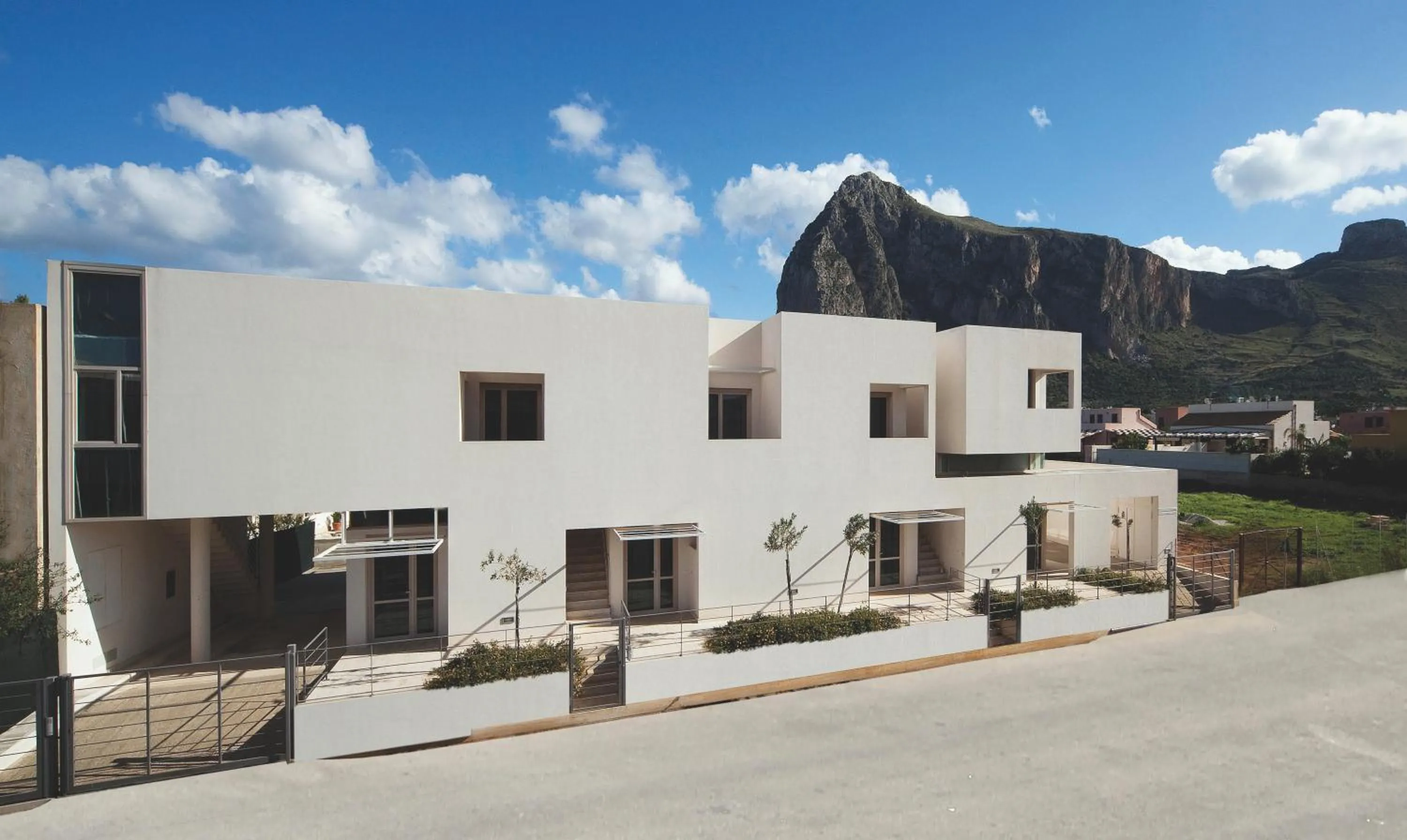 Property building in Vitorno Residence