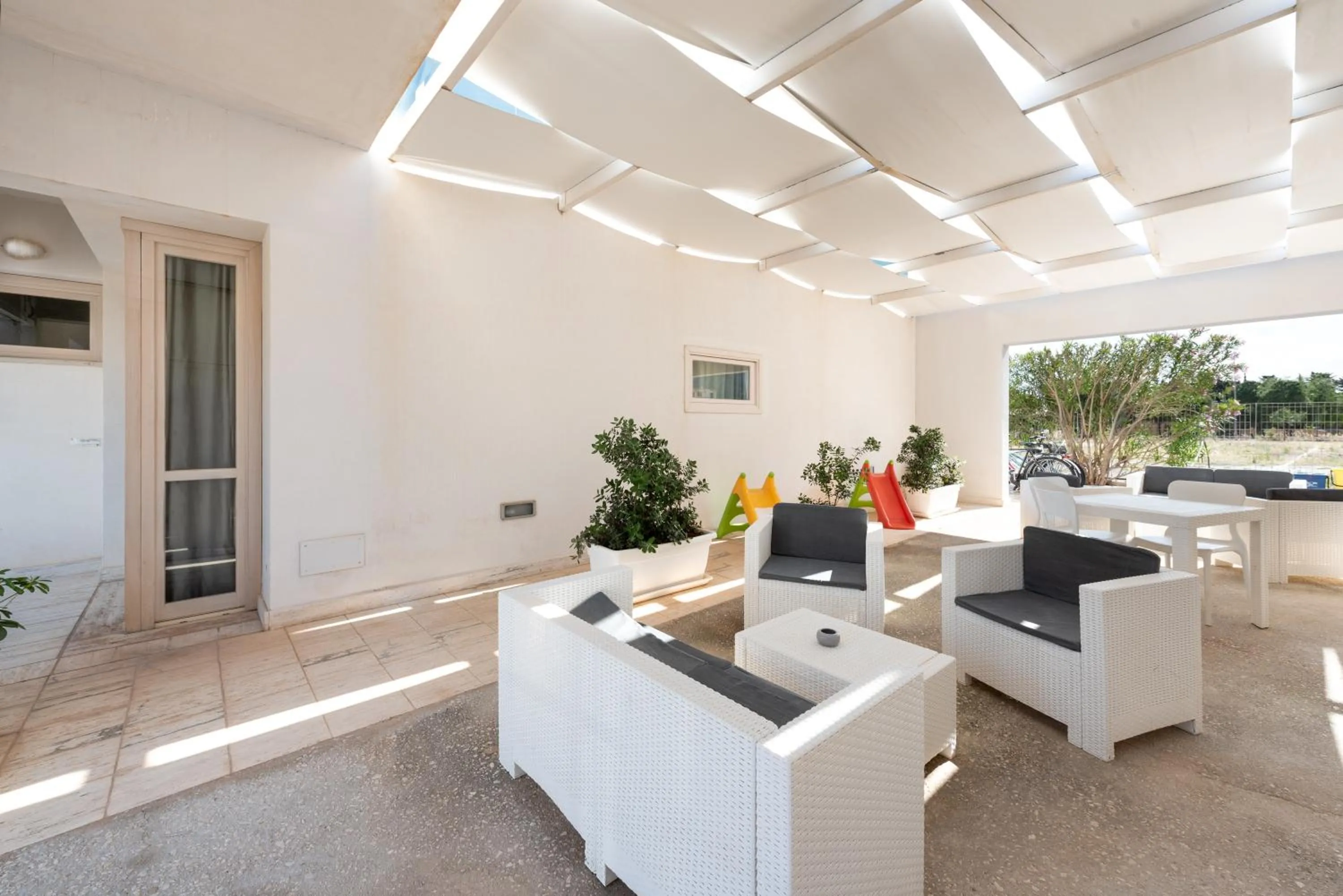 Patio in Vitorno Residence